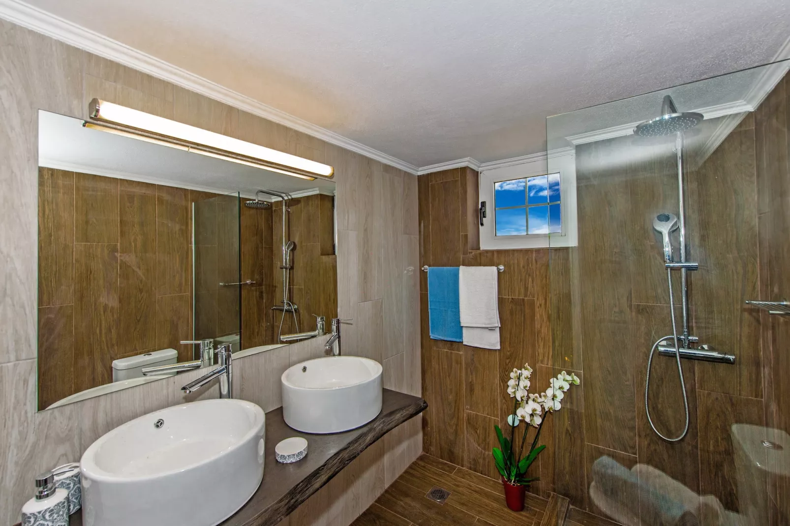 Spyros Villa Apartment 2-Badkamer