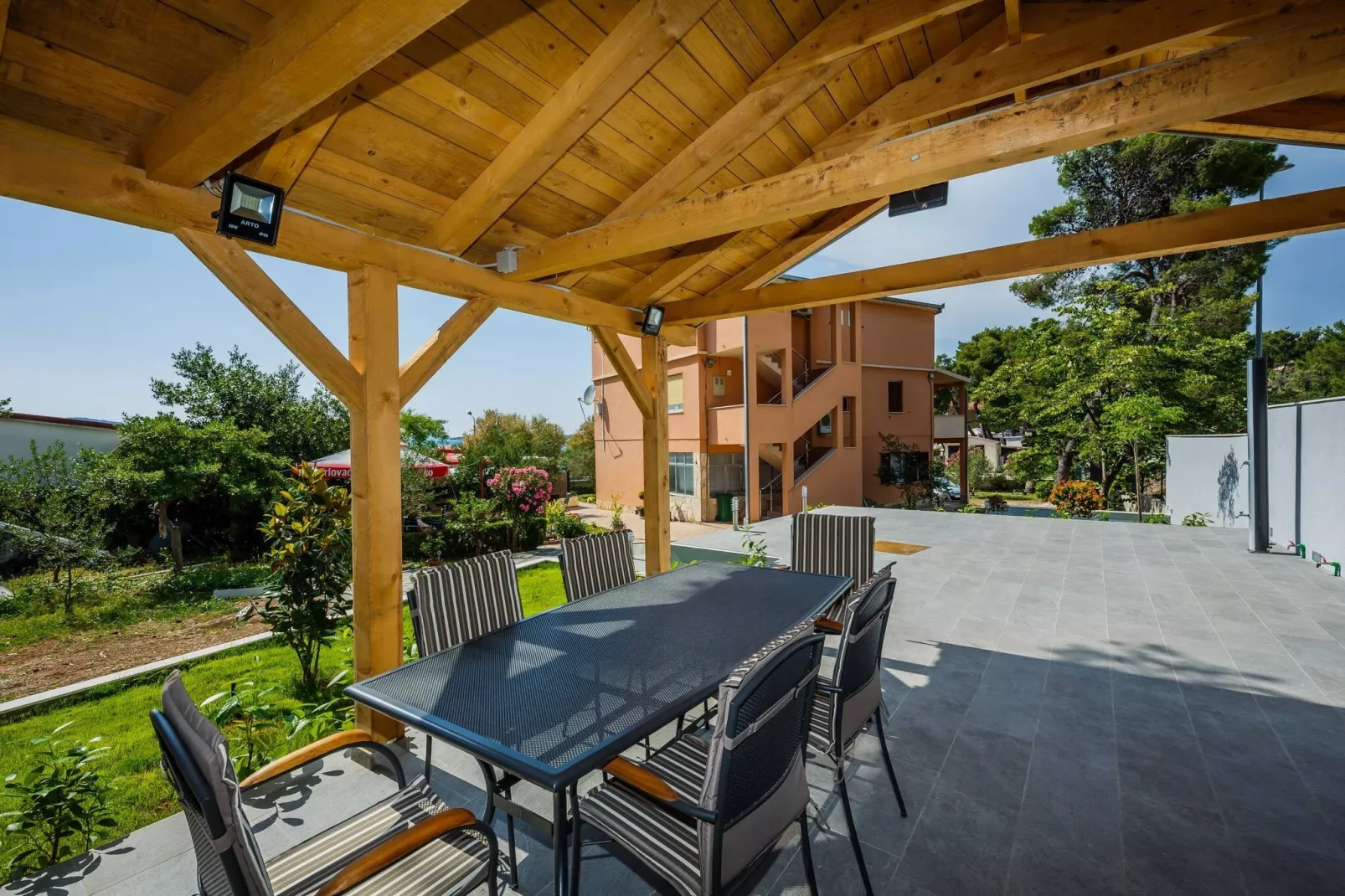 Apartments Savin - one bedroom apartment-Terras