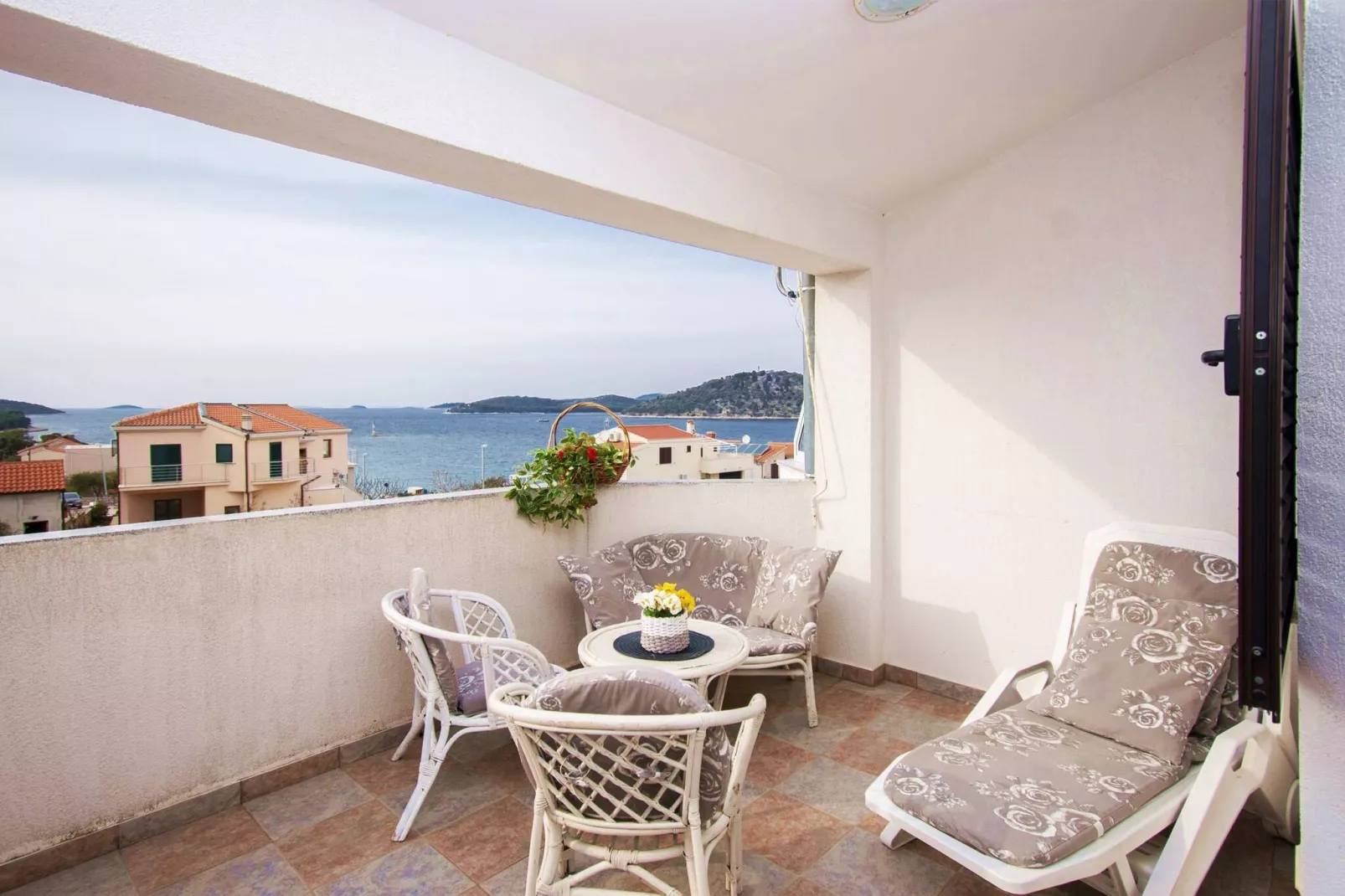 Apartment Meri - two bedroom apartment-Terrasbalkon