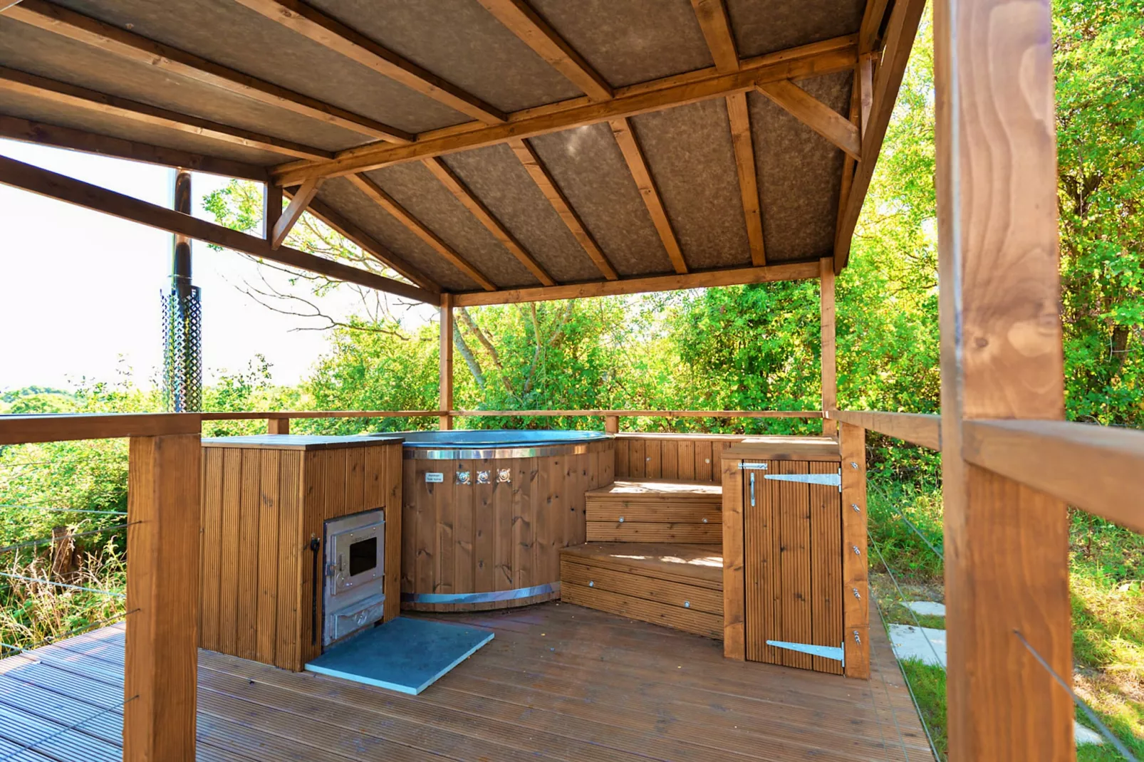 Scotney Luxury Dome-Buitenlucht
