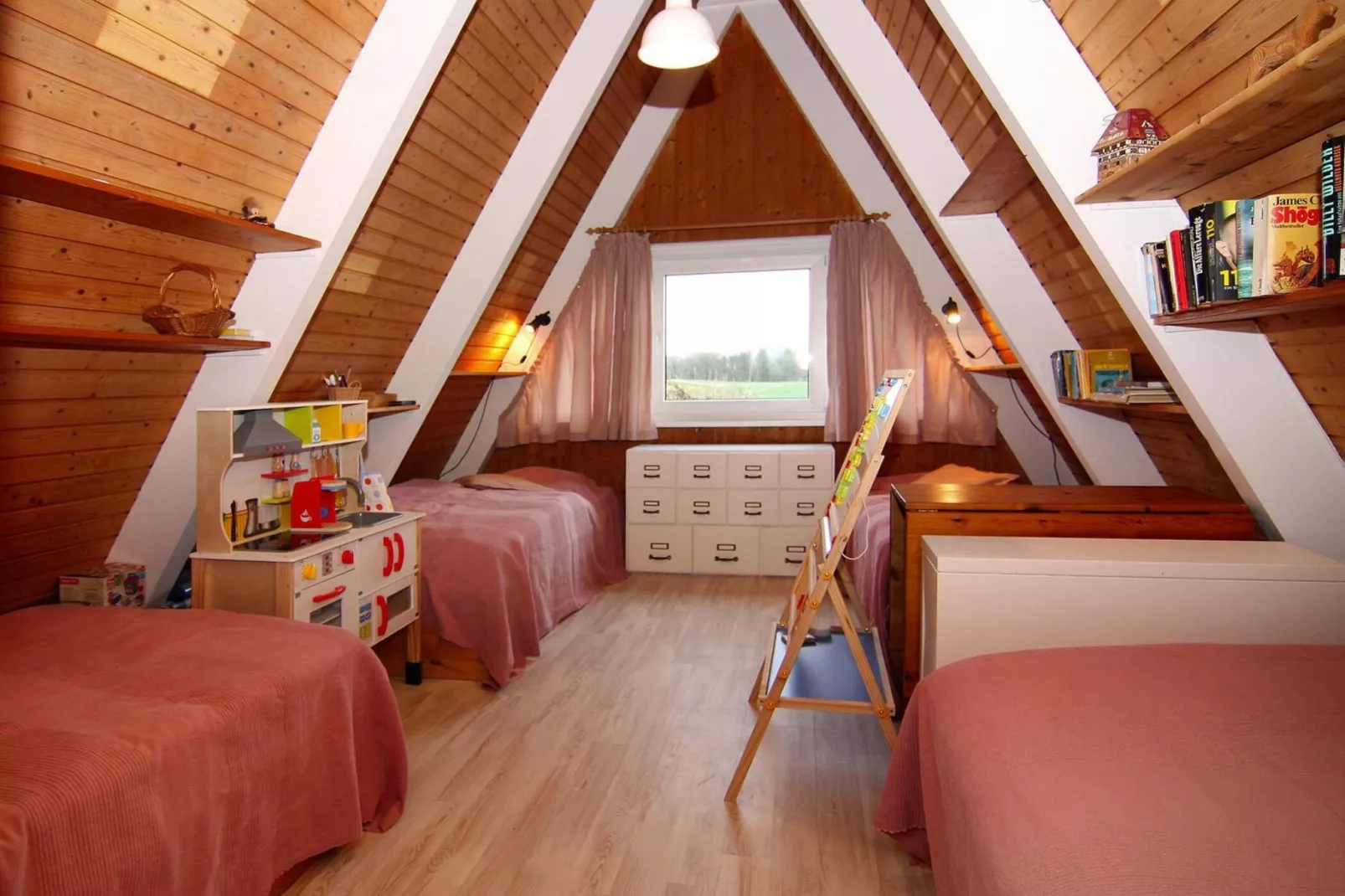 Ferienhaus Damp 90 qm 4 Personen-Slaapkamer