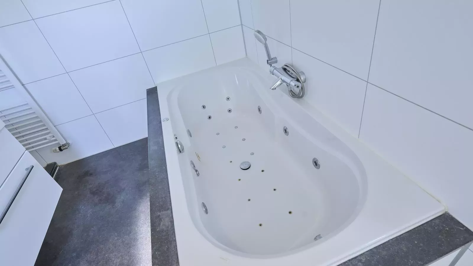 T Kaatsheuveltje 4-Badkamer