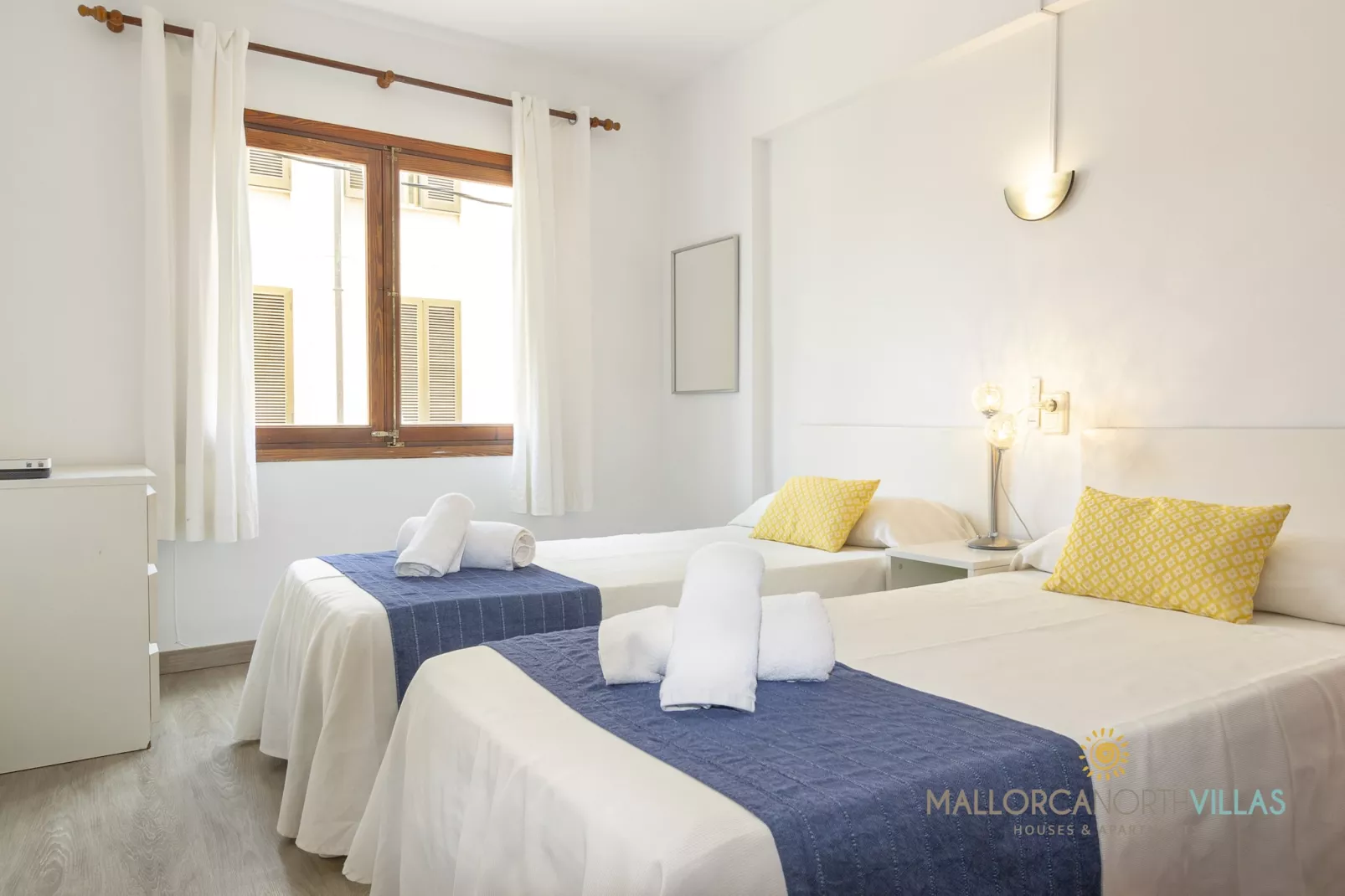 Apartamento Voramar I : Primera Línea en Pine Walk