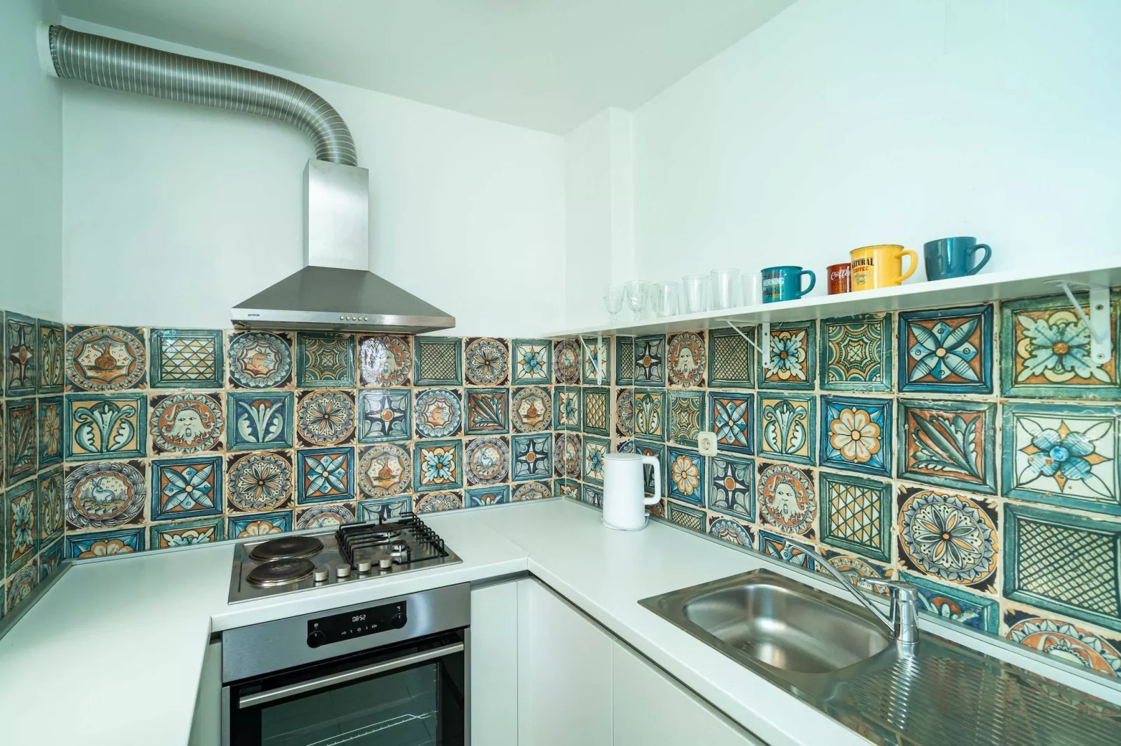 Apartment Radovan - One-Bedroom Apartment with Balcony and Sea View-Keuken