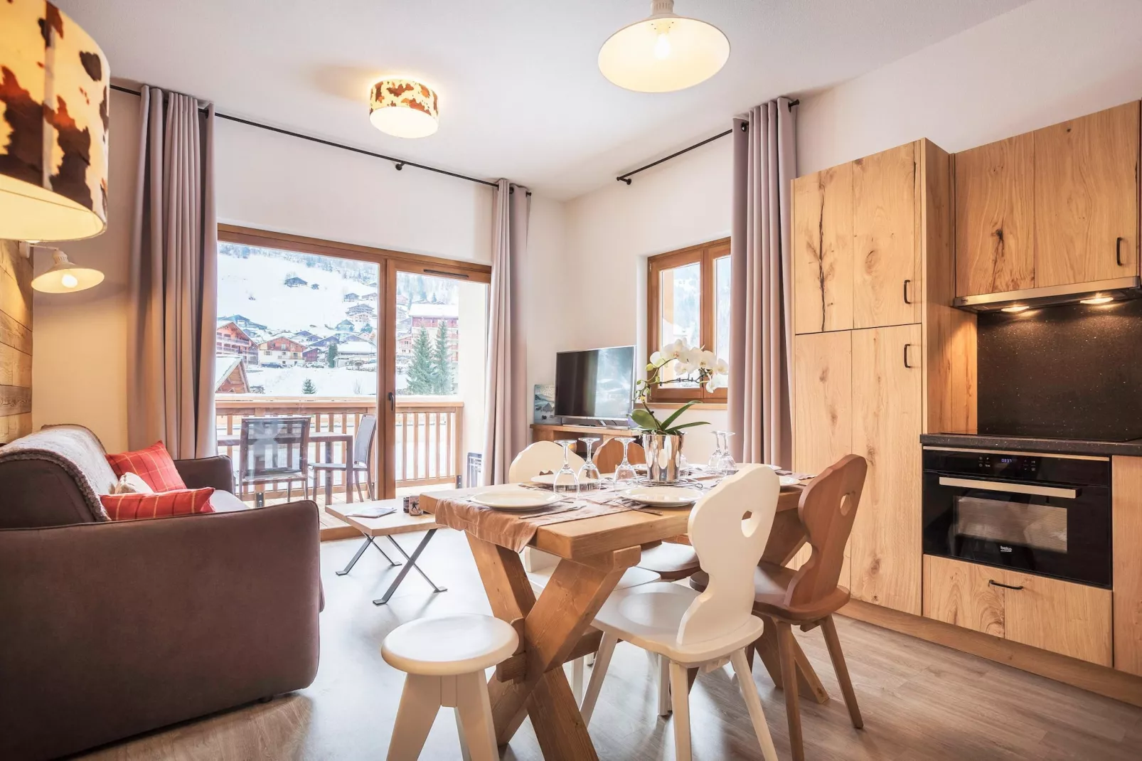 ARECHES BEAUFORT_S8V-Eetkamer