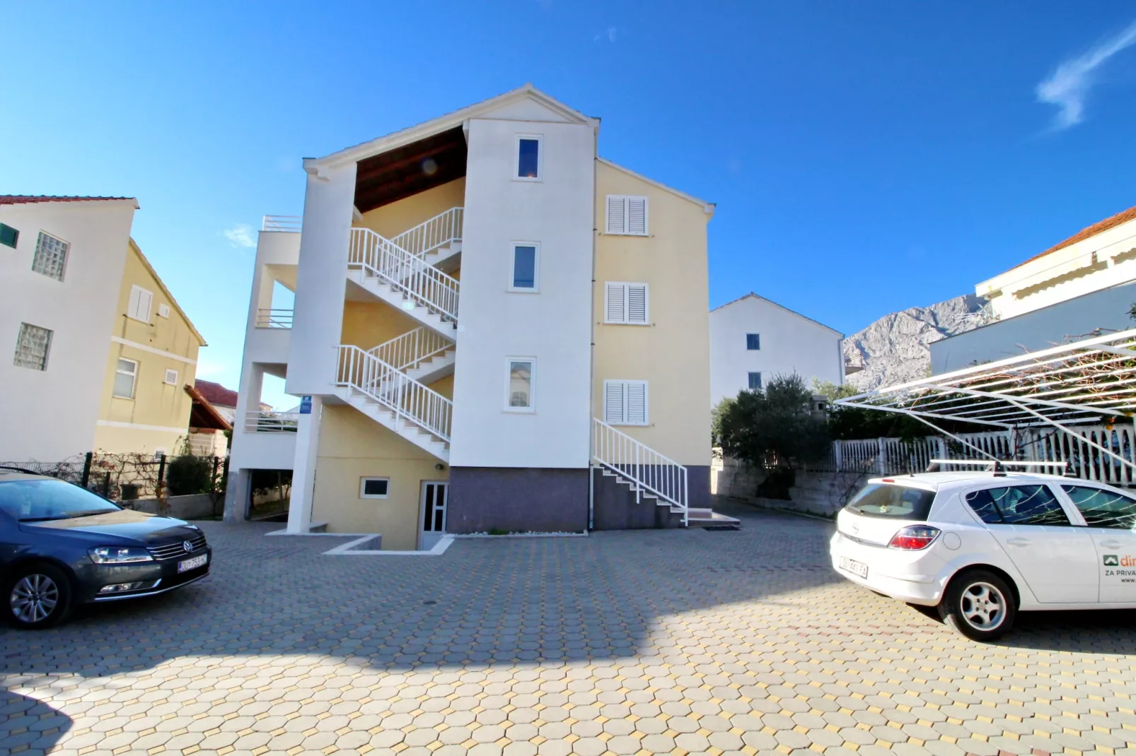 Apartments Marković Orebić-  Two Bedroom Apartment with Terrace and Garden View (A1)-Buitenlucht