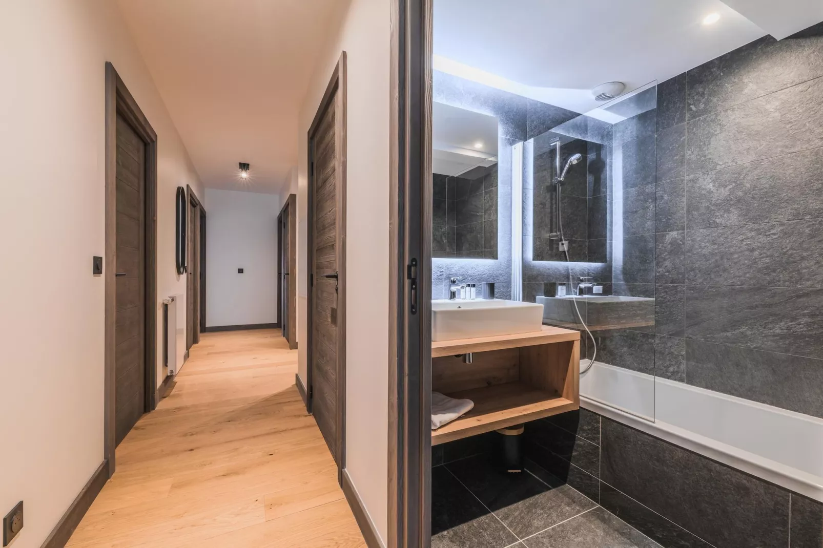 Résidence PLAN PEISEY Le Quartz -A50S-Badkamer