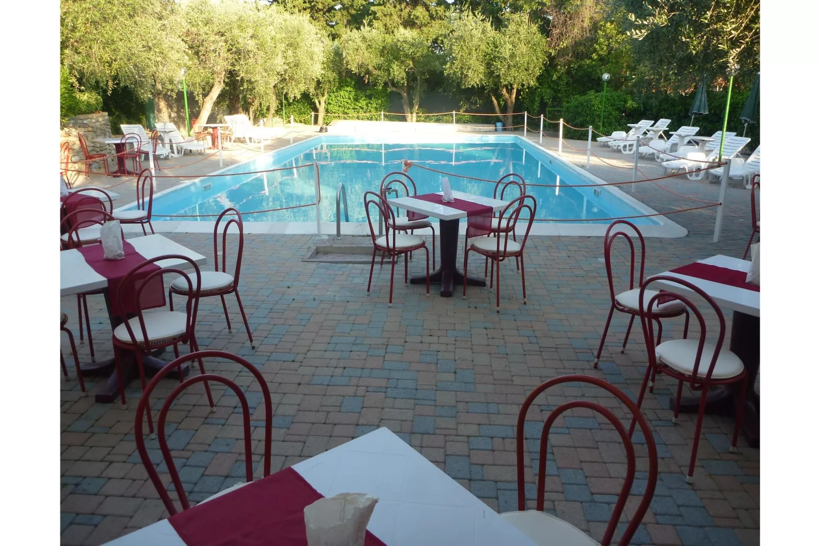 Villaggio Borgoverde TWO-ROOM APARTMENT 5 PAX - B5-Zwembad
