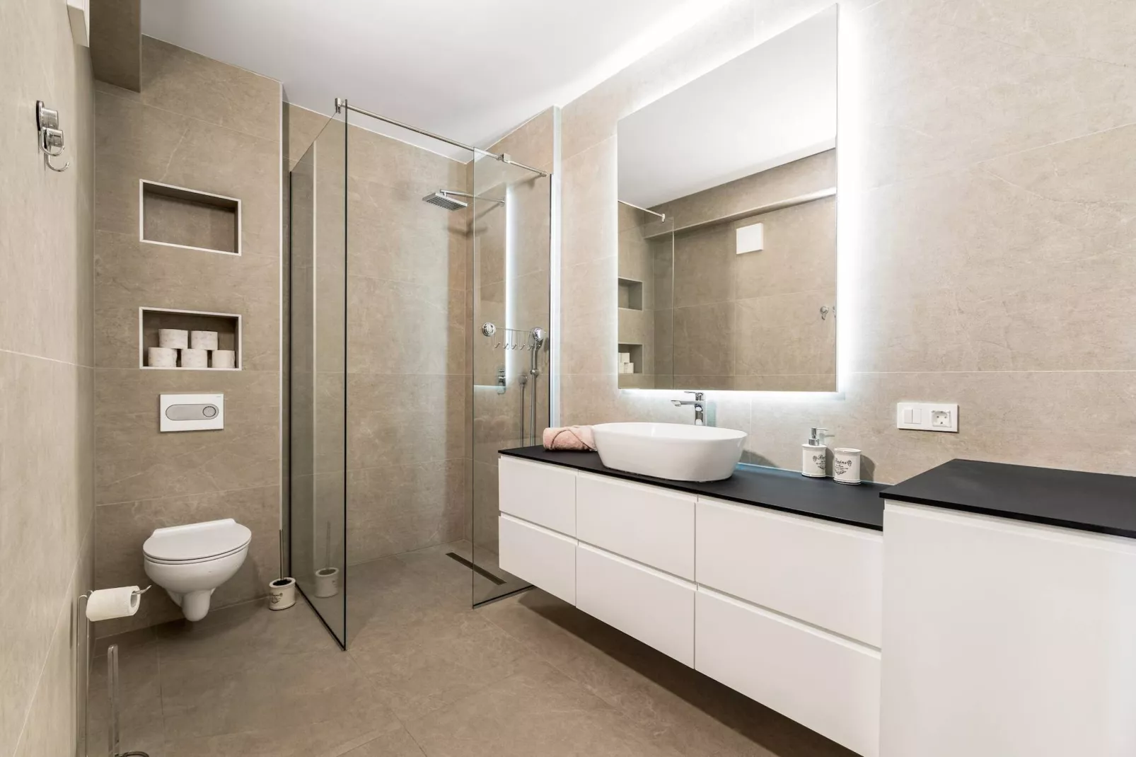 Apartments Velic - Two bedroom apartment A-Badkamer