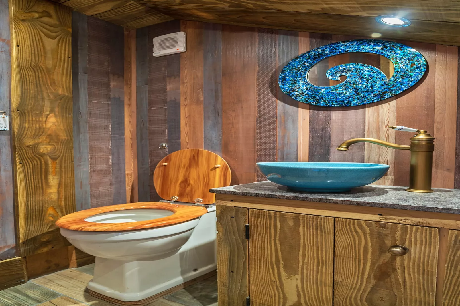 Driftwood-Badkamer
