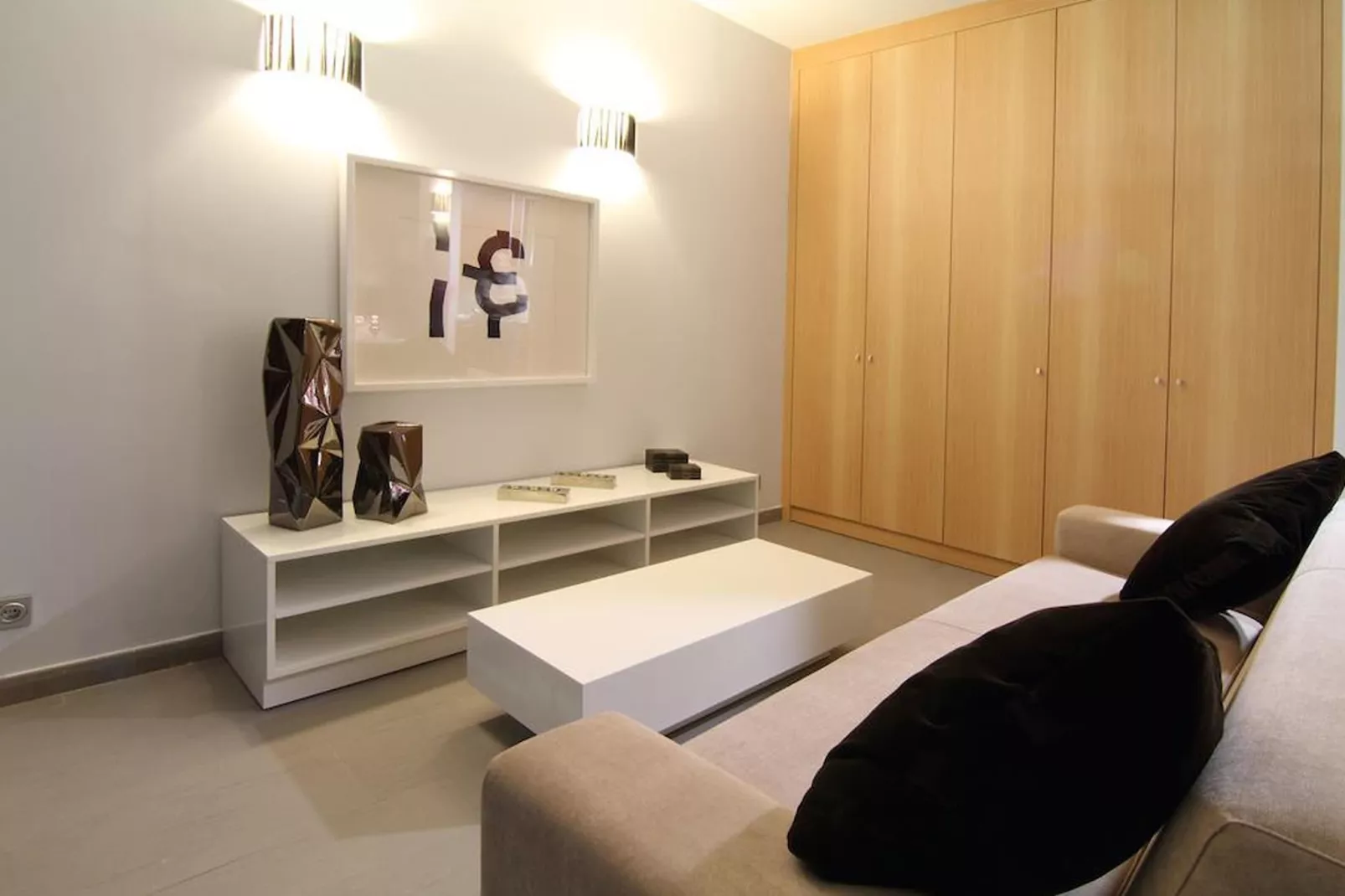 APOLO SUITES RENTALMAR 2/4-Woonkamer