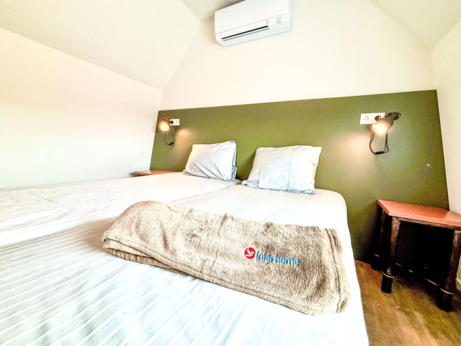 Beach House Westkapelle 103 C-Binnen