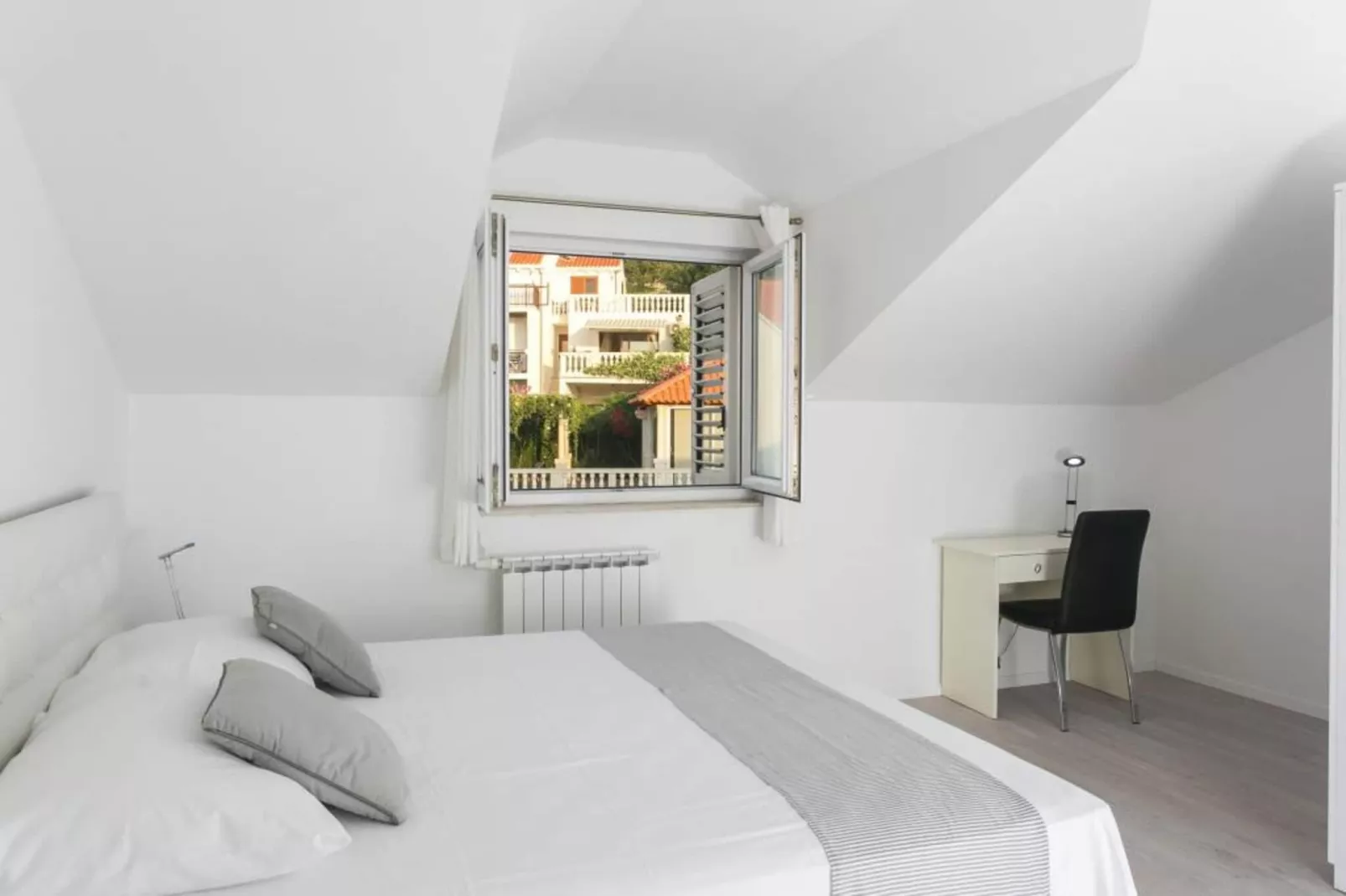 Apartments Villa Dubrovnik - Three Bedroom Apartment - Penthouse with Hot Tub-Slaapkamer