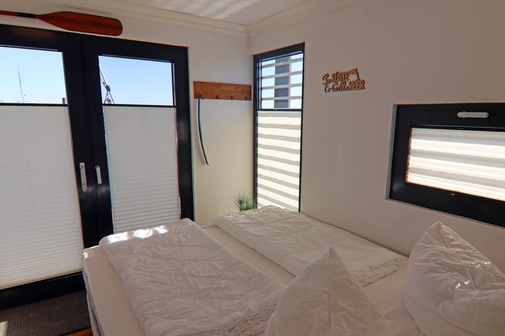 Hausboot Familiy & Friends LP 1 / 3 Personen-Slaapkamer