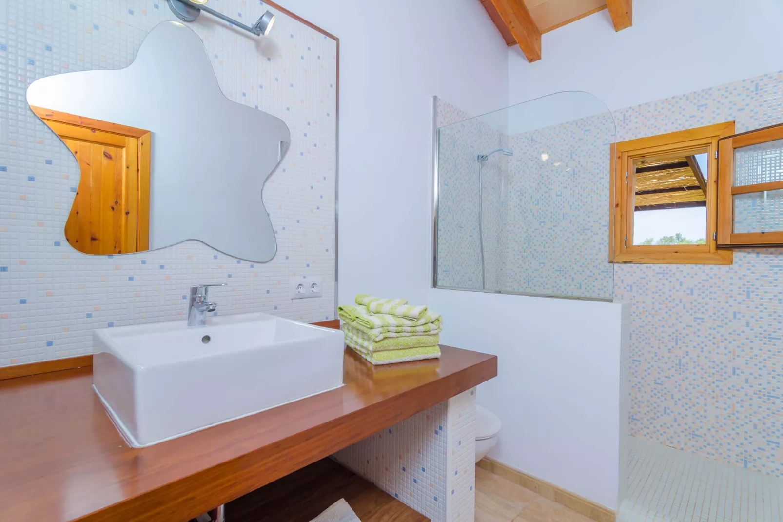 Casa Yolanda-Image-tags.