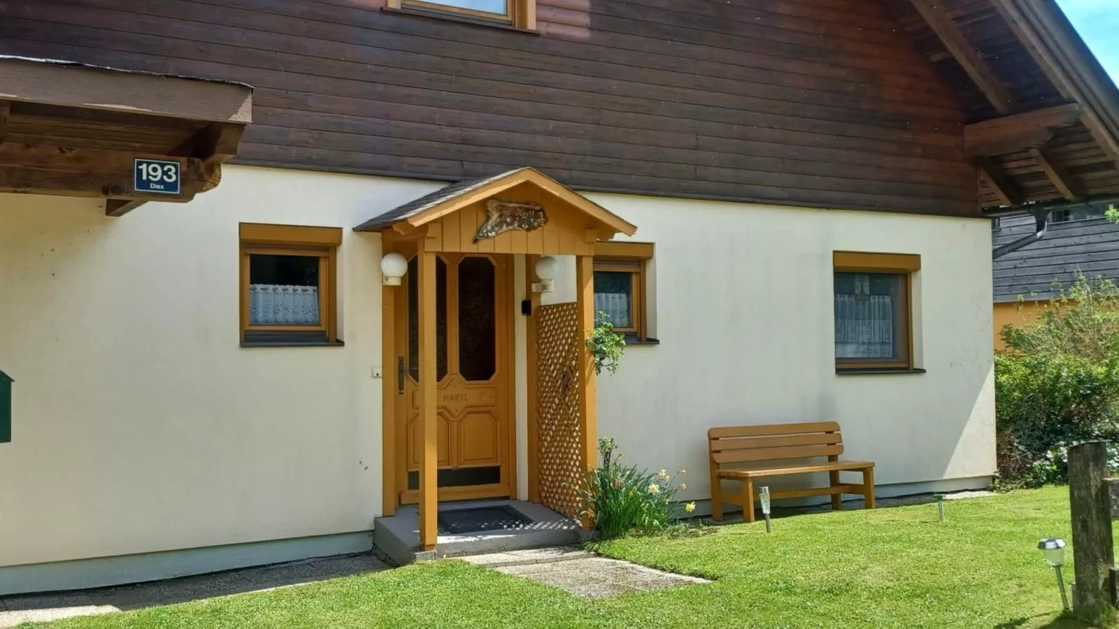 Landhaus zur Sonne-Buitenkant zomer