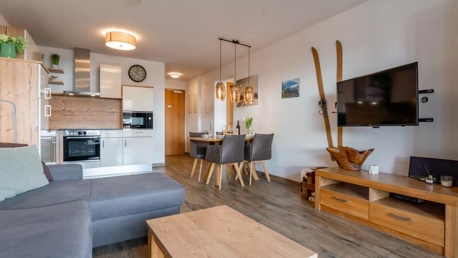 Tauern Suites Mitterwirt TOP 213-Woonkamer