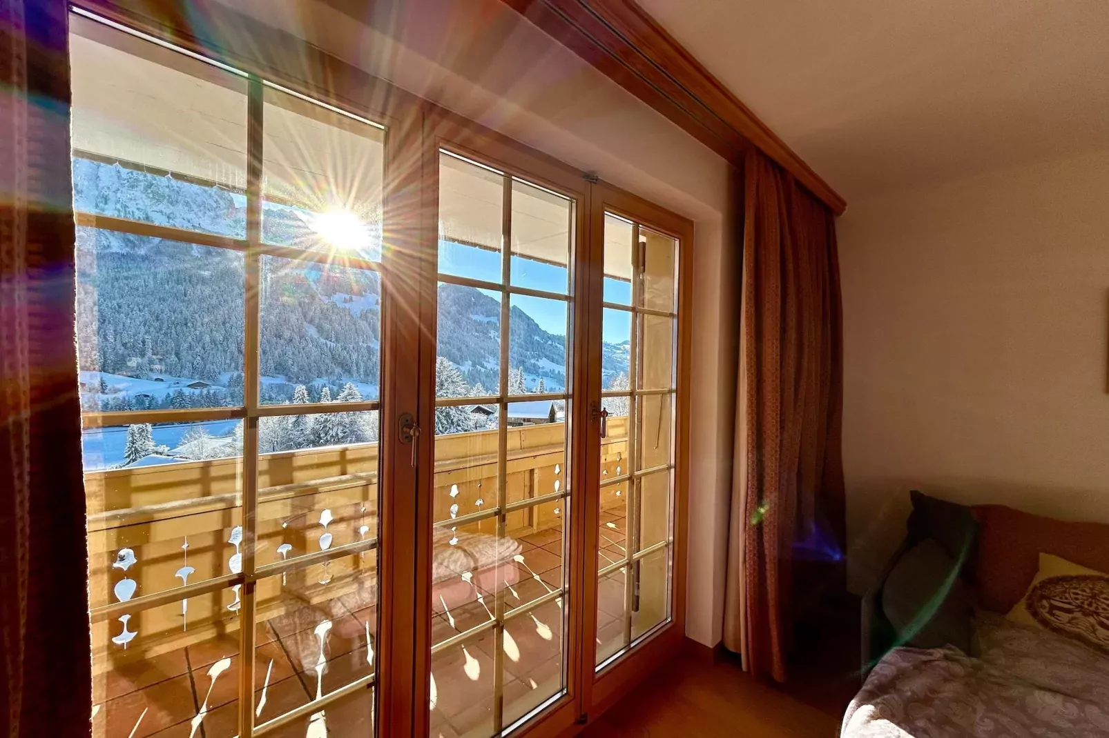 Marvelous Luxurious Furnished Flat with Outstanding Views-Uitzicht zomer