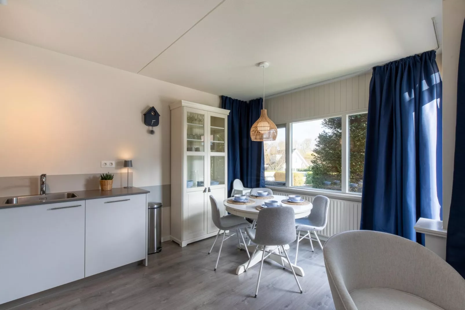 Appartement 'Duinoord' - Duinweg 117-12  Zoutelande-Eetkamer