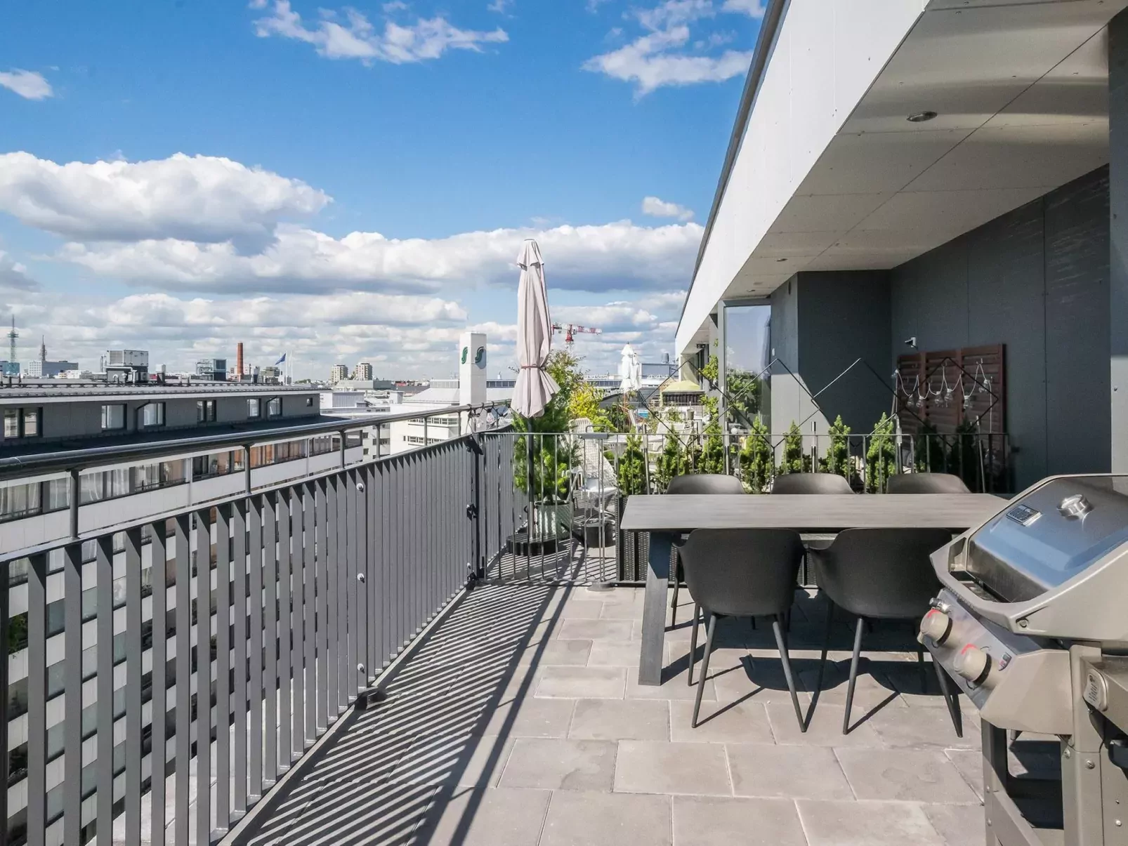Helsinki rooftop-Buiten
