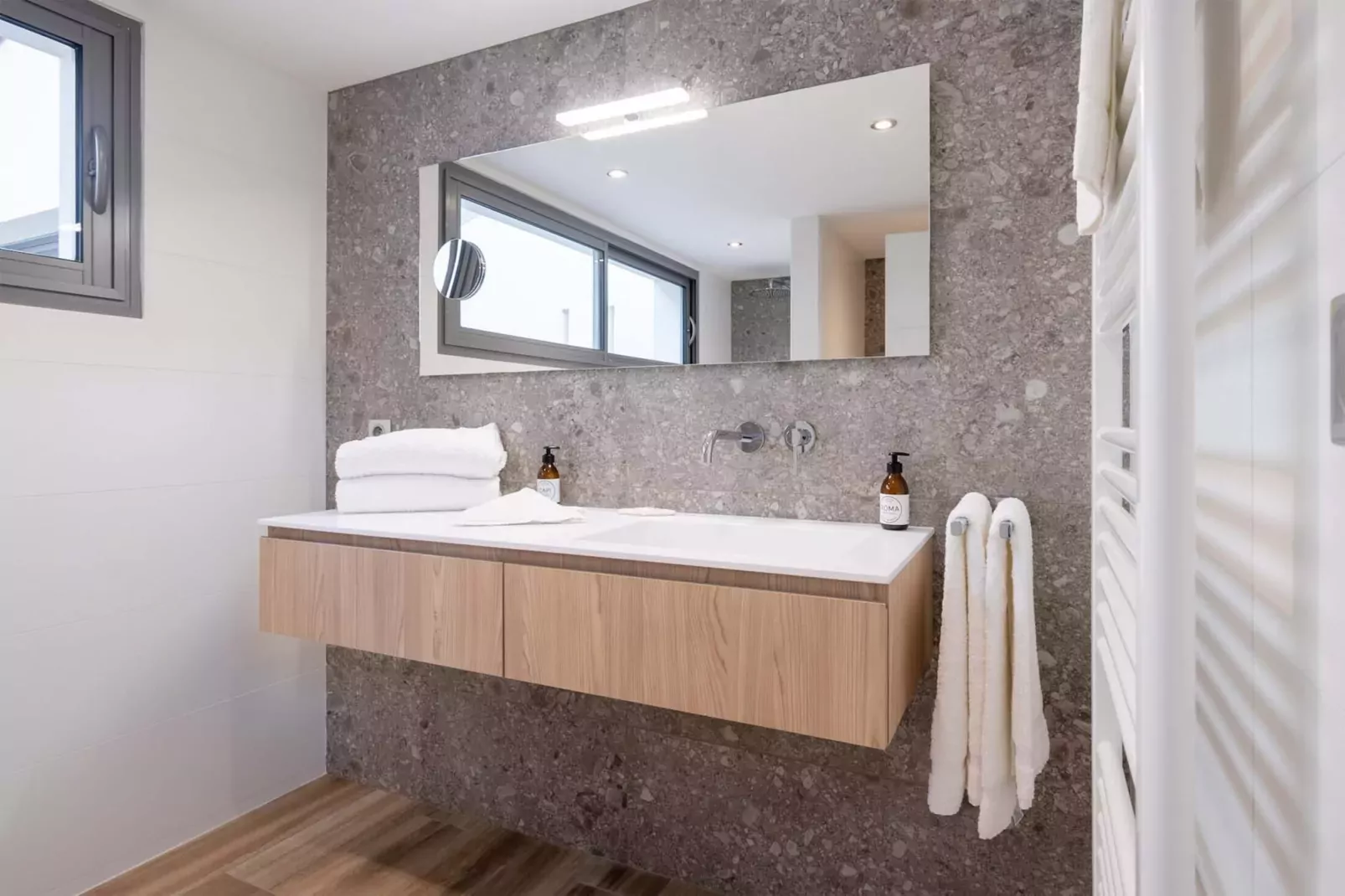 Villa Horizon Resort Massane-Badkamer