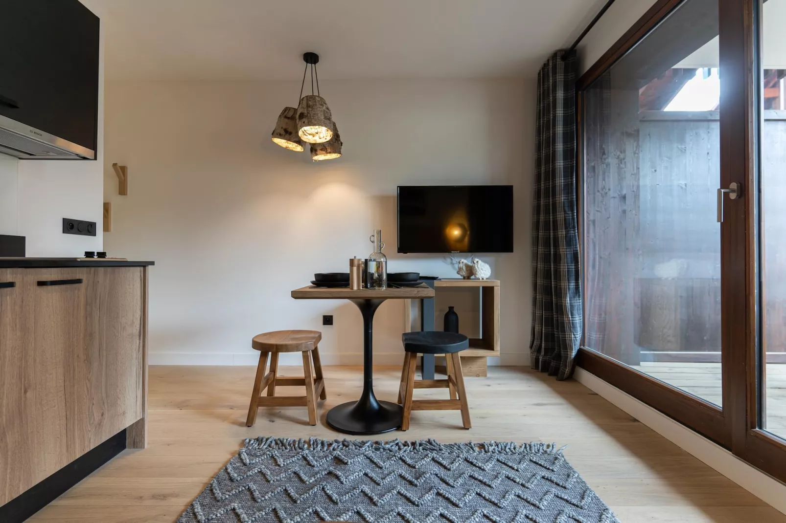 COMBLOUX Les Roches Blanches S12S-Eetkamer