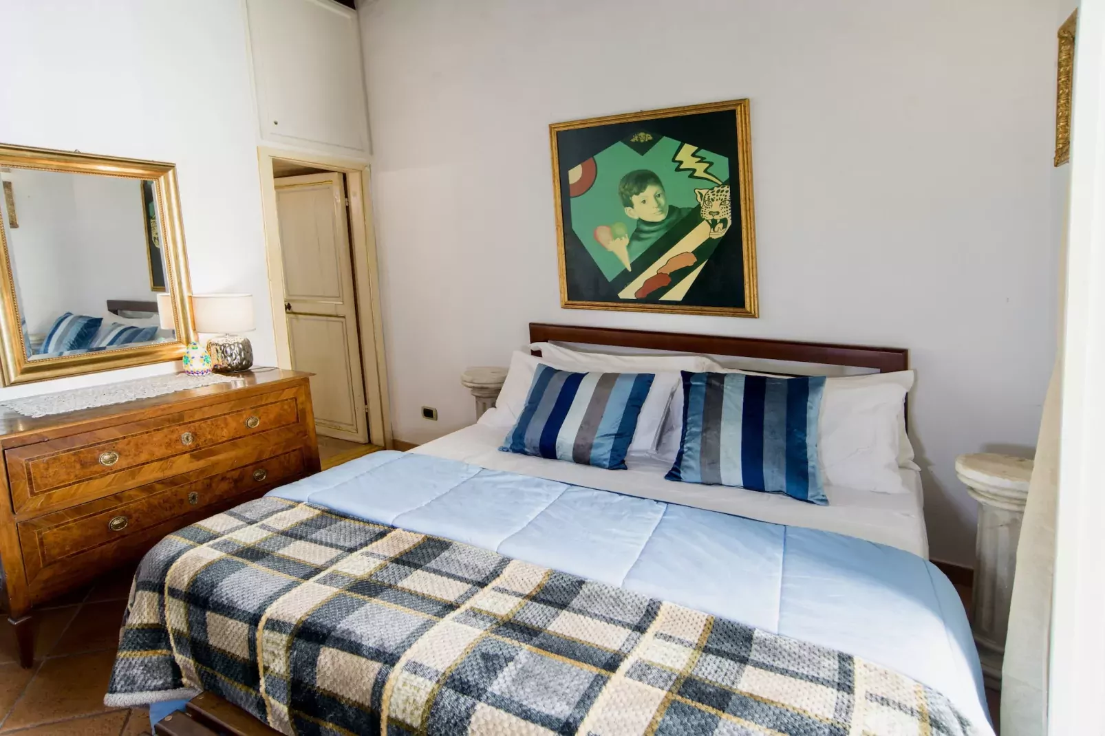 Trevi Fountain Apartment-Slaapkamer
