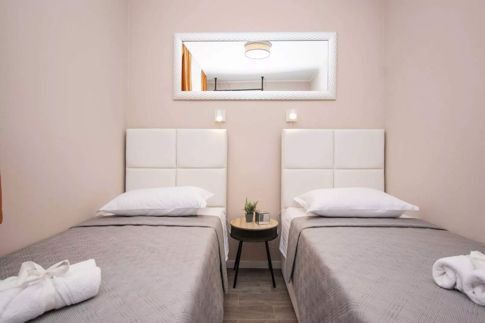 Garden Boutique Apartments - Diora-Slaapkamer