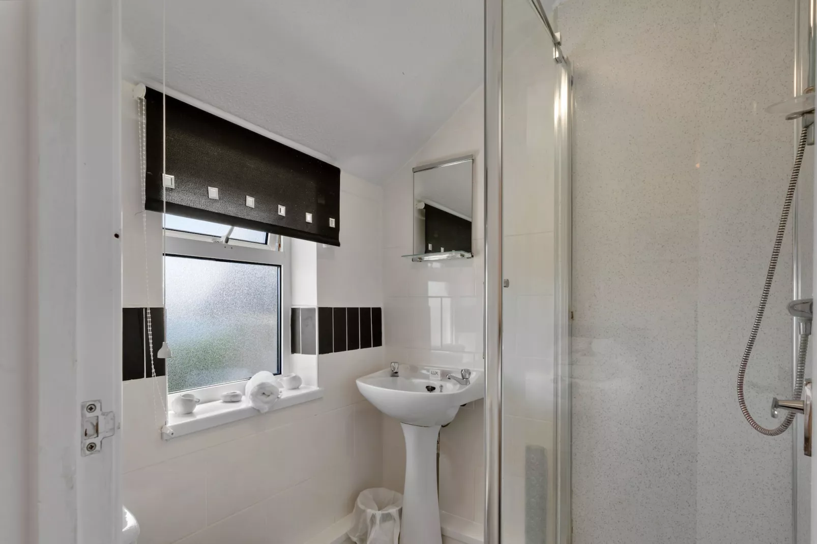 No. 10 Porthmeor-Badkamer