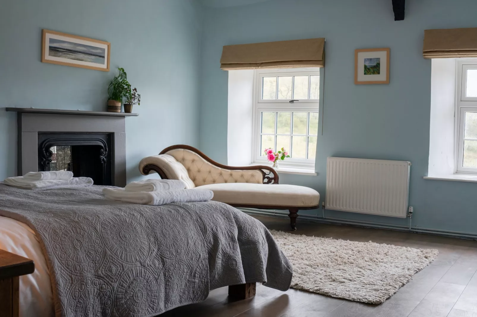 Lower Aylescott Farmhouse-Slaapkamer
