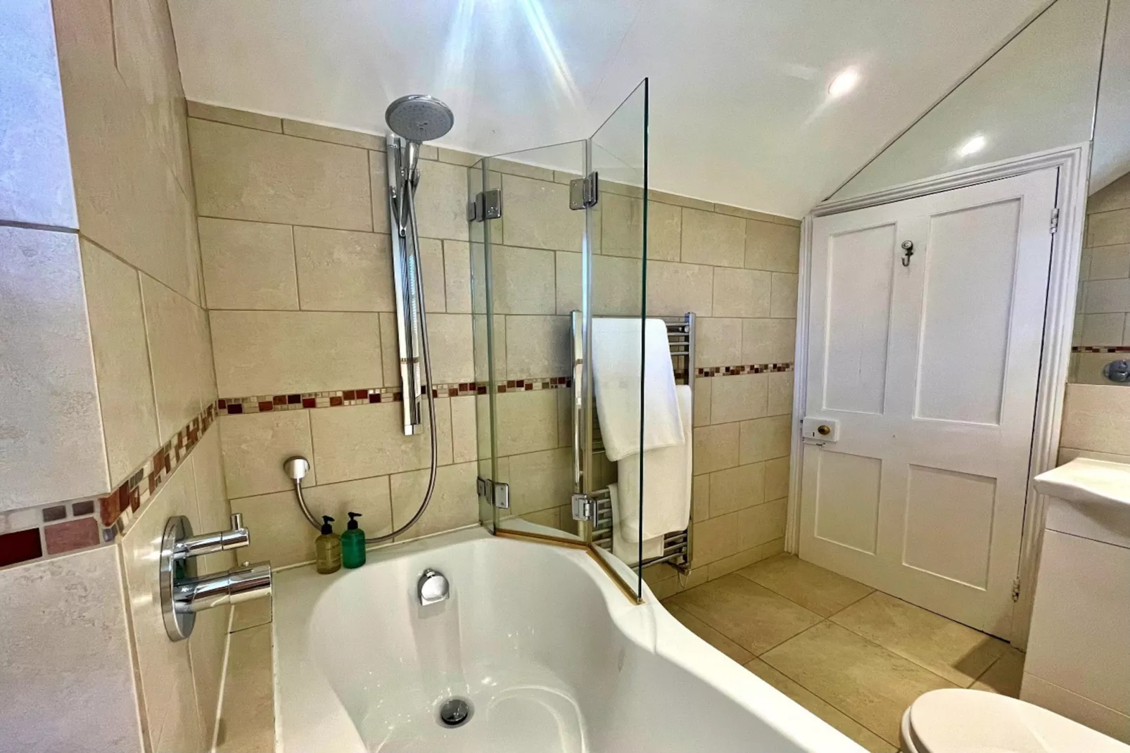 Lodge Cottage-Badkamer