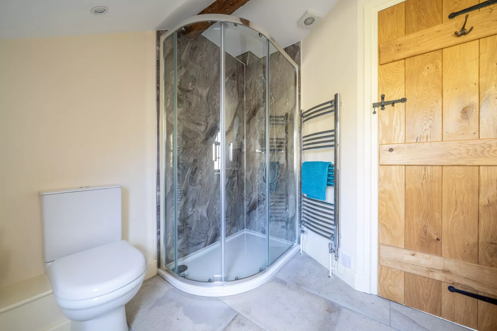 Coygen Cottage-Badkamer