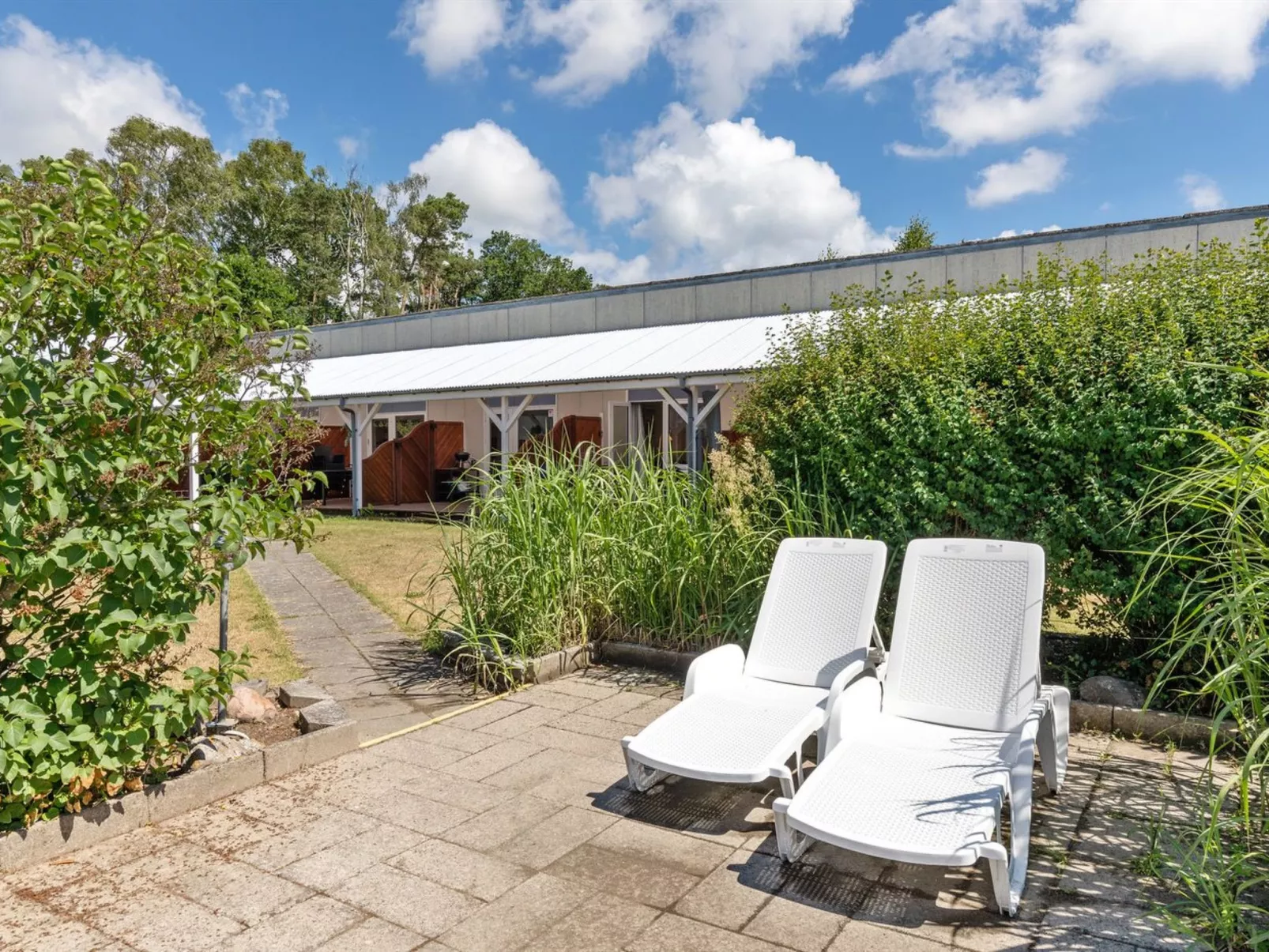 "Emppu" - 300m from the sea-Buiten