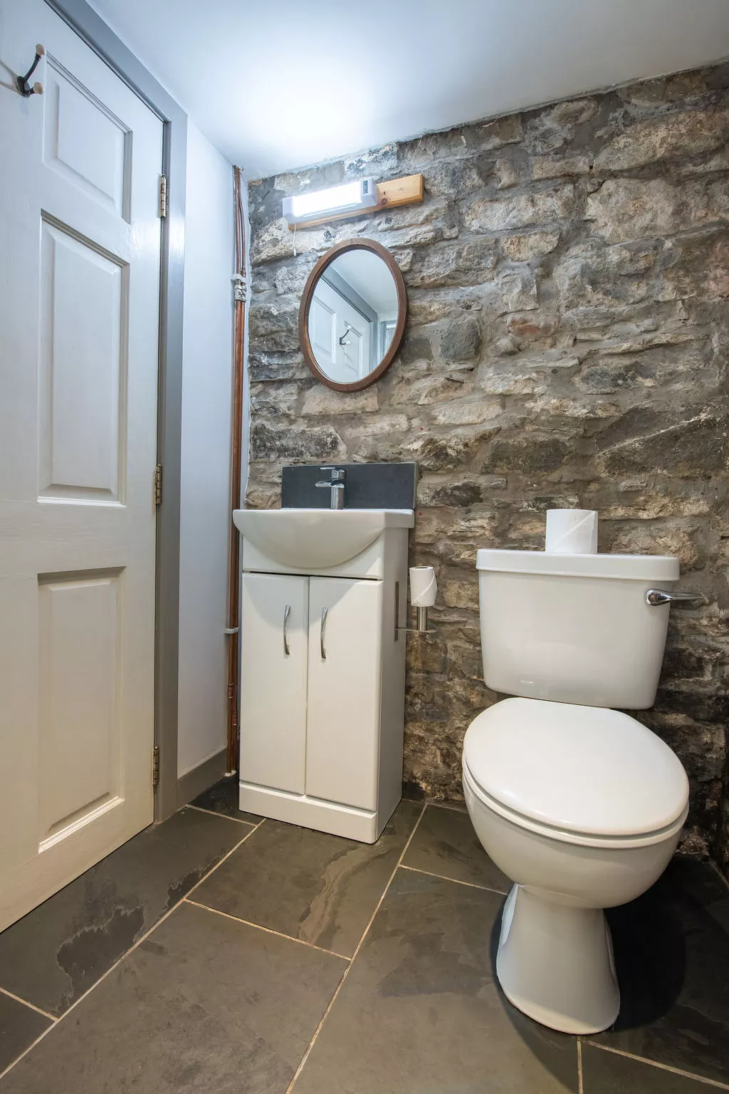 The Romantic Bothy-Binnen