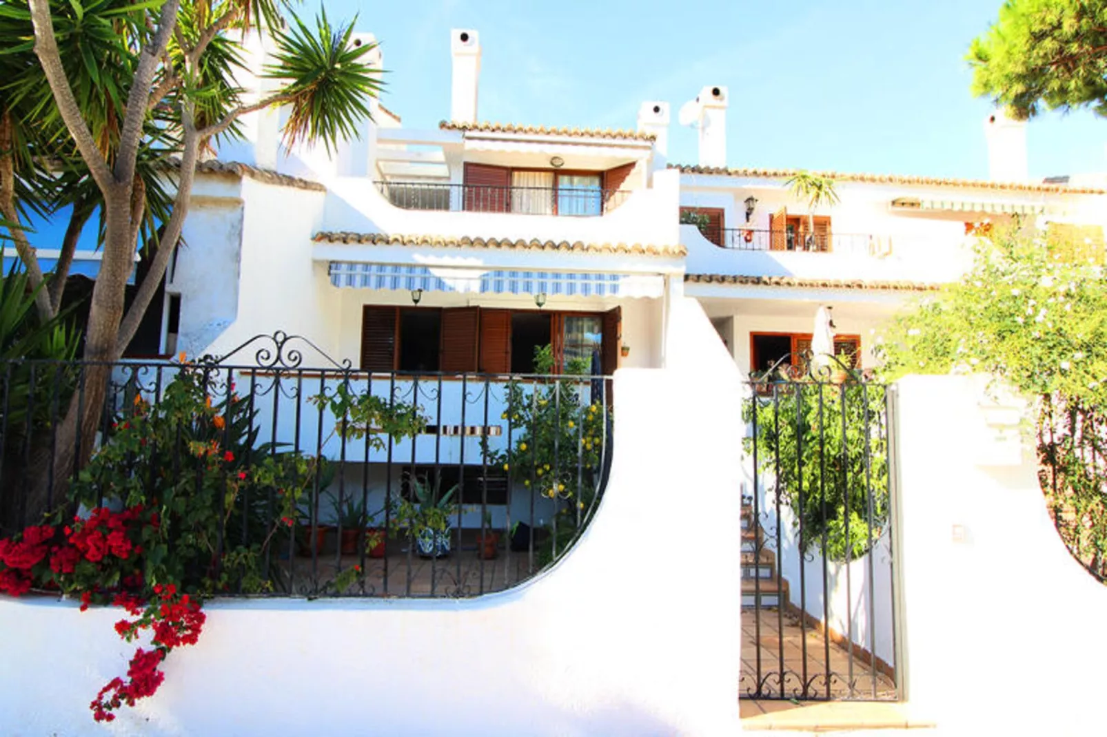 Mobil Home - Bungalow - Cottage à Puerto de Sagunto-Image-tags.