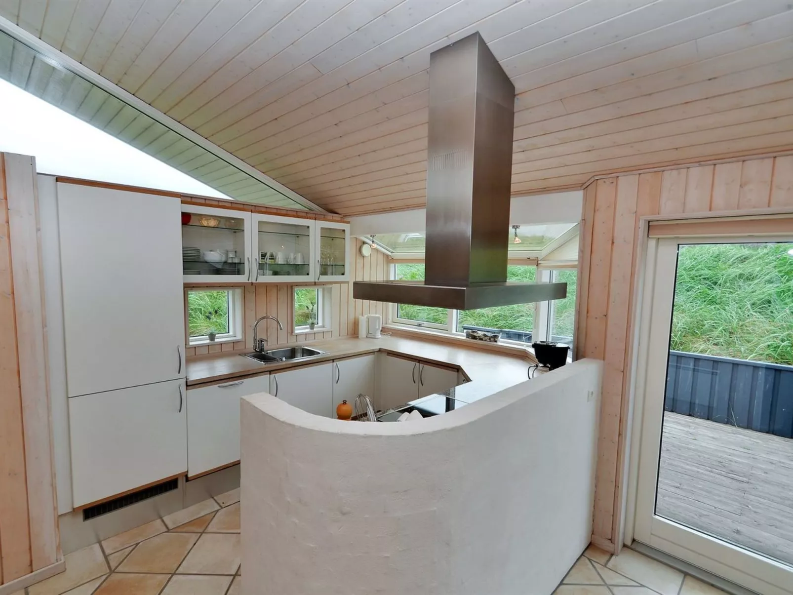 "Hadar" - 100m from the sea-Binnen