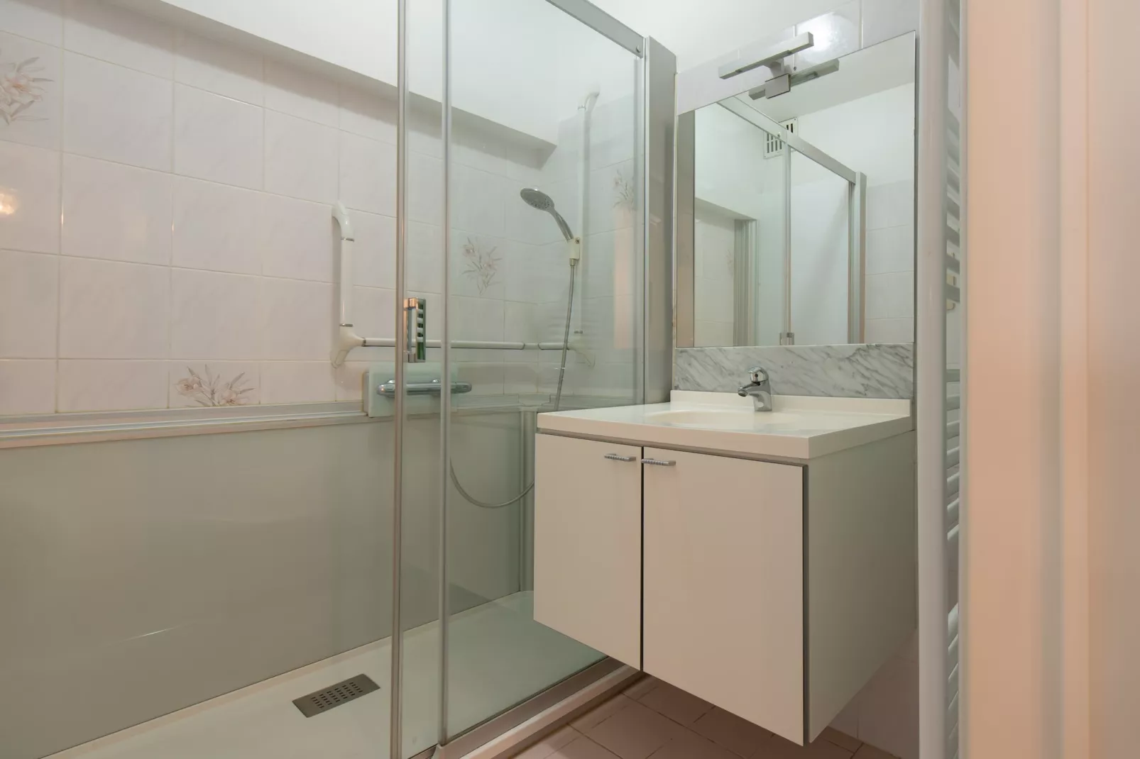 RIMINI 0503-Badkamer