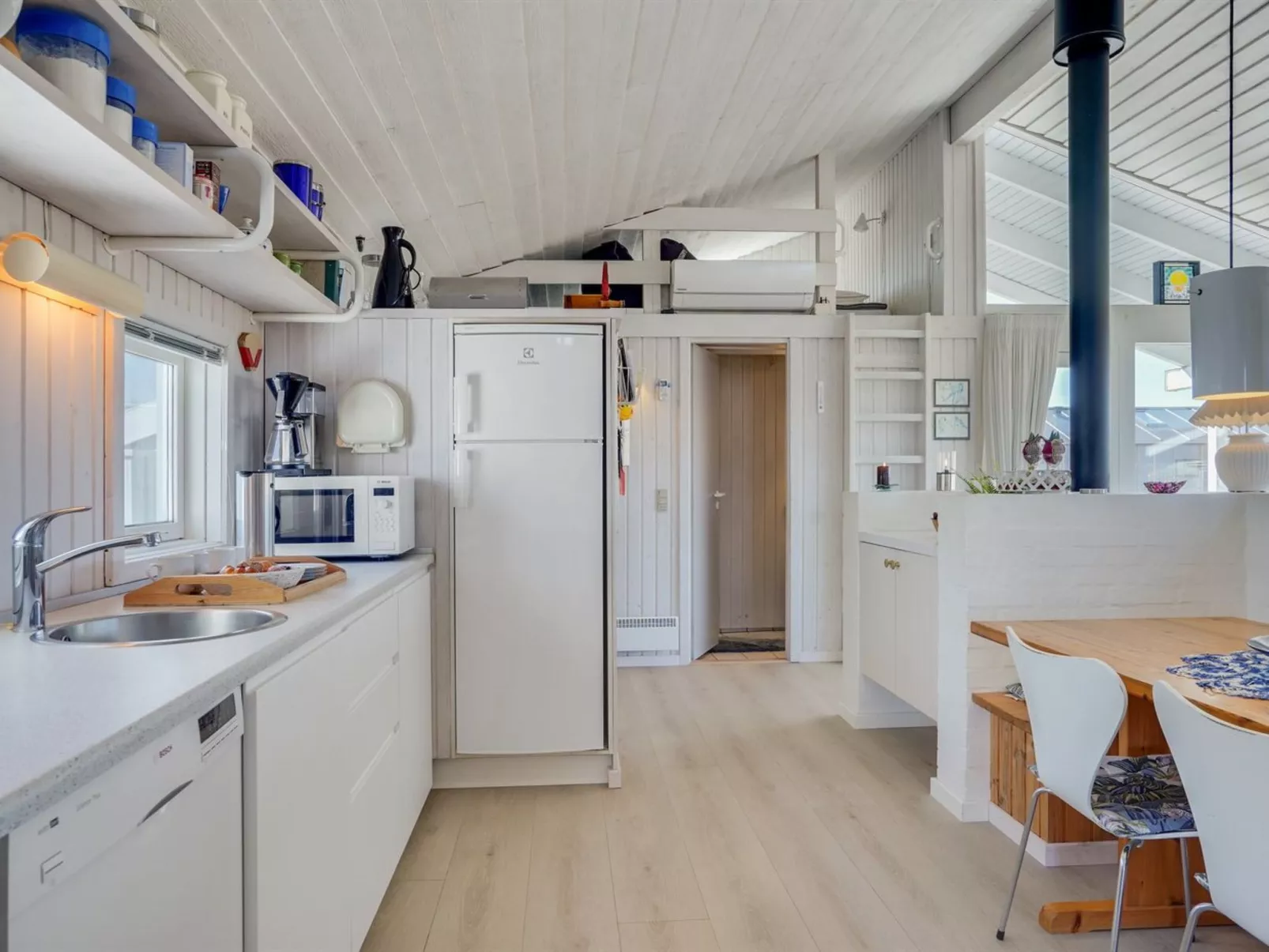 "Sigrid" - 400m from the sea