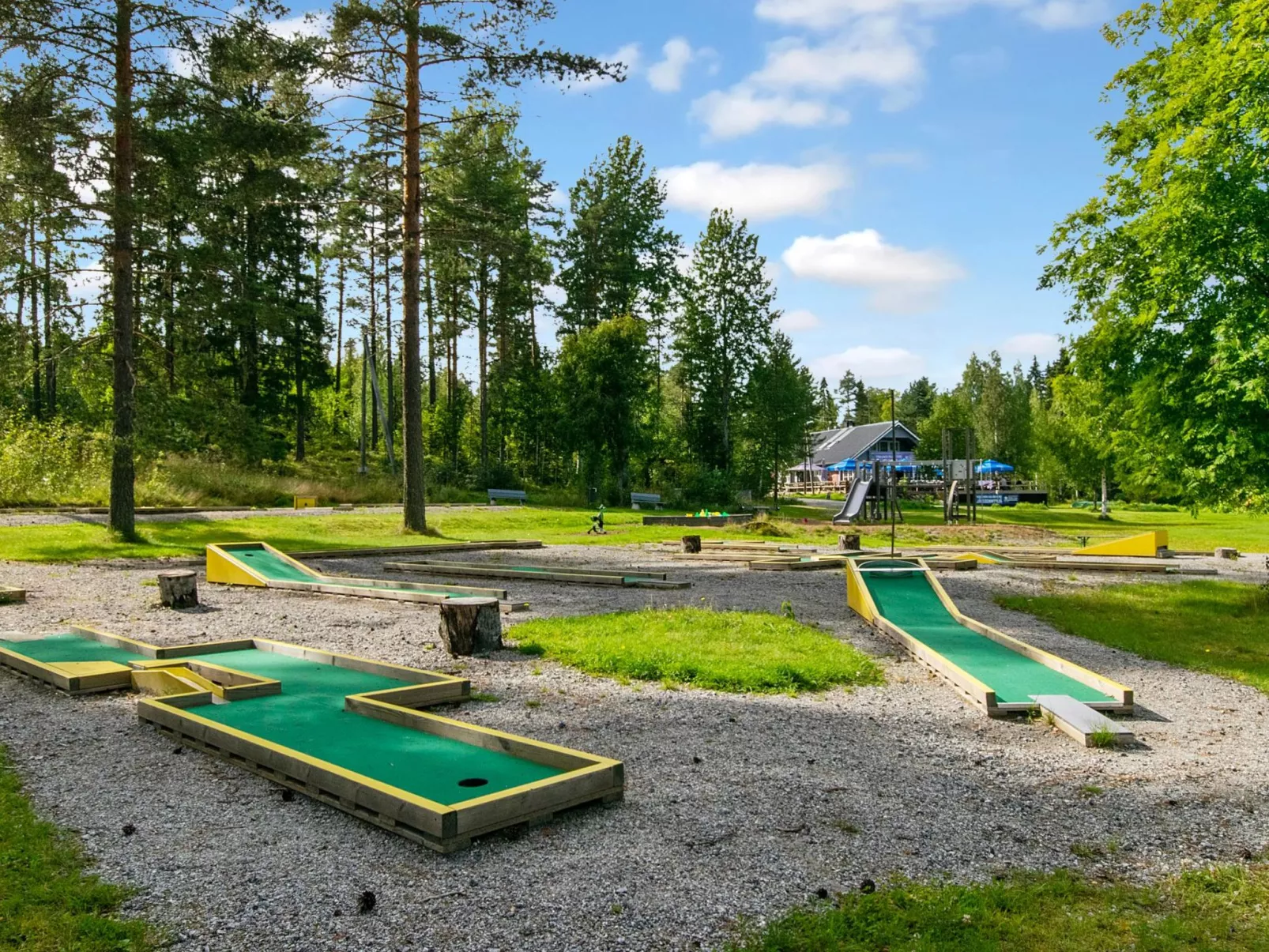 Rantamökki 16-Buiten
