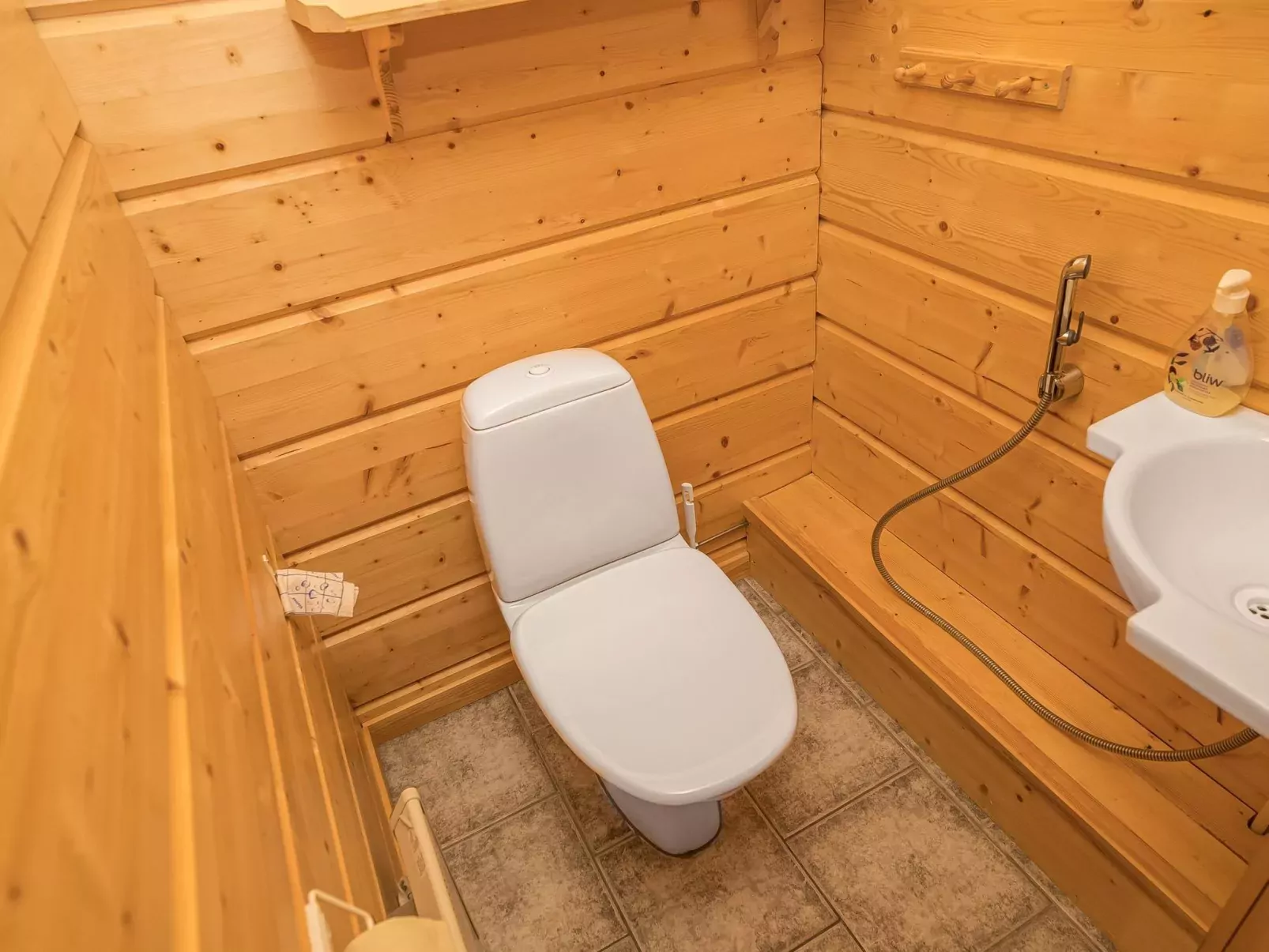 Kinostupa 2a (18)-Binnen