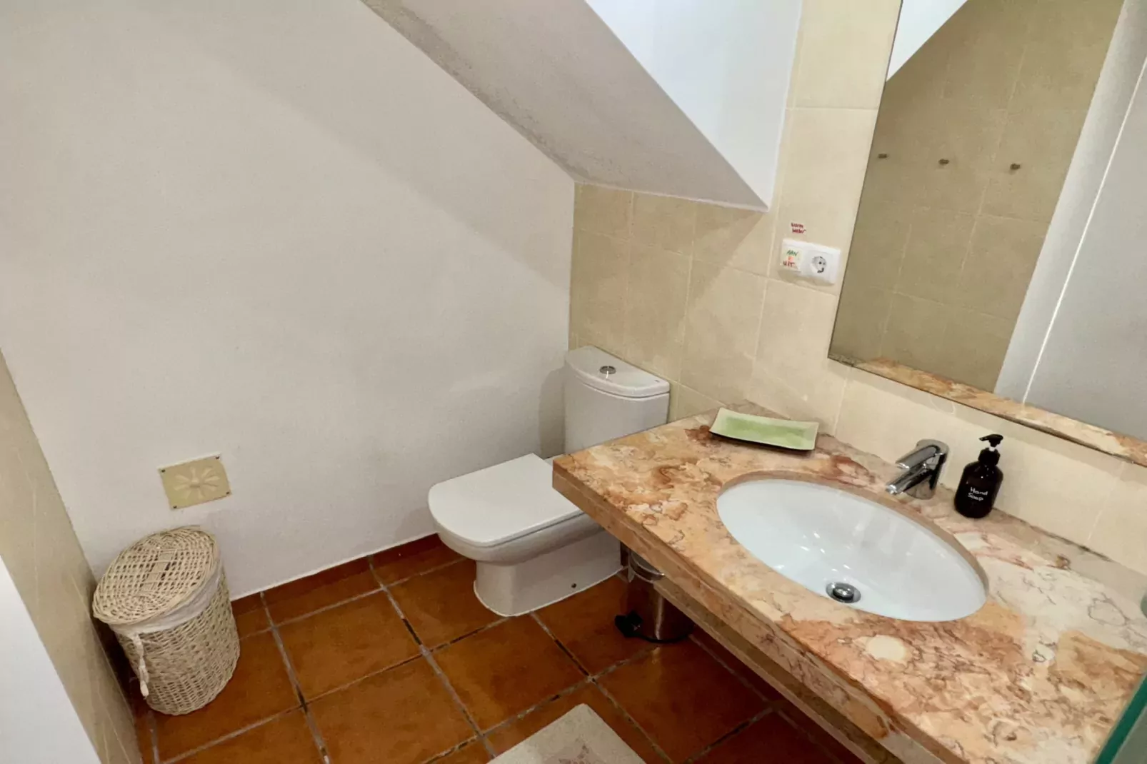 01 Terraços de Benagil 1 (Casa Beleza)-Badkamer
