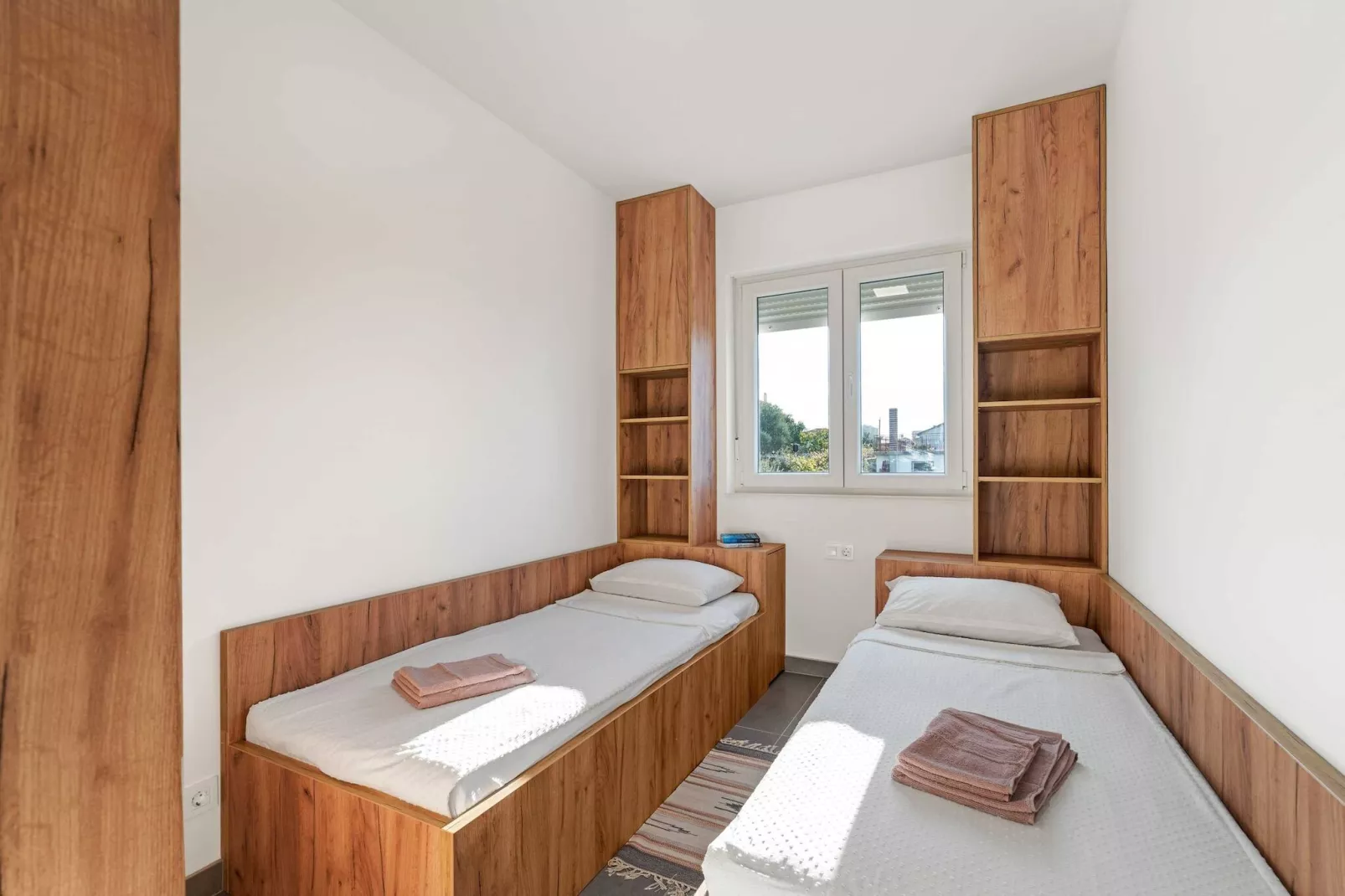 Apartments Velic - Three bedroom apartment C-Slaapkamer