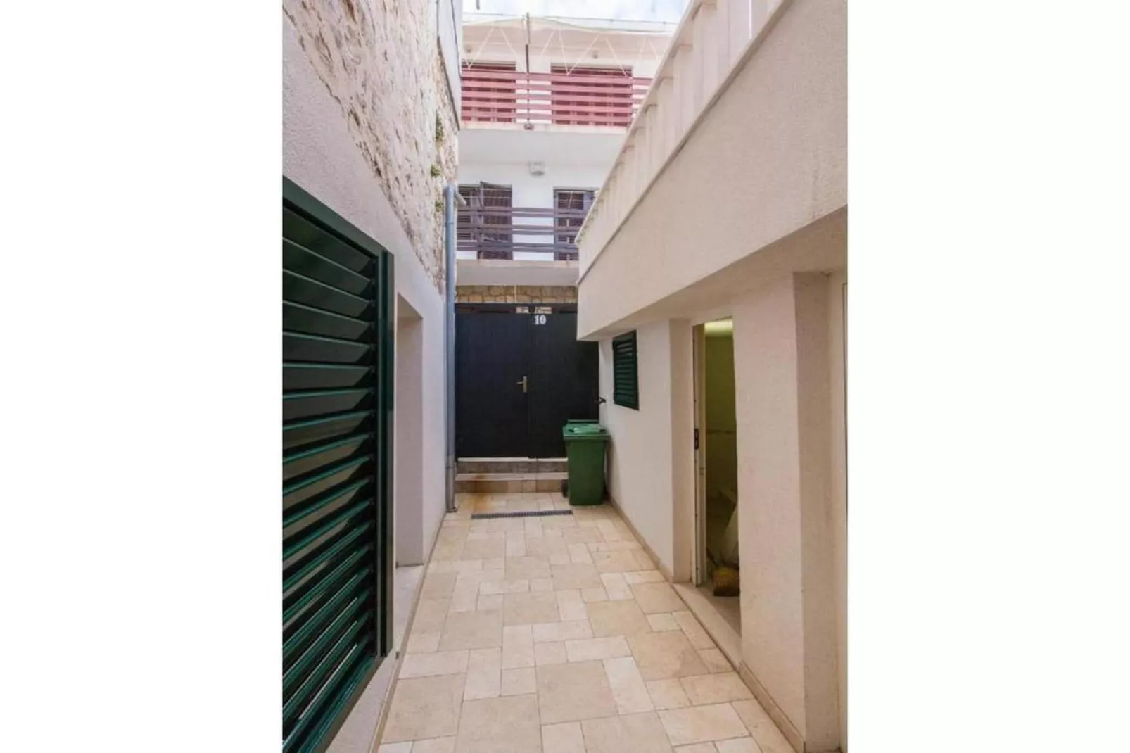 Apartment Primosten Center-Terrasbalkon