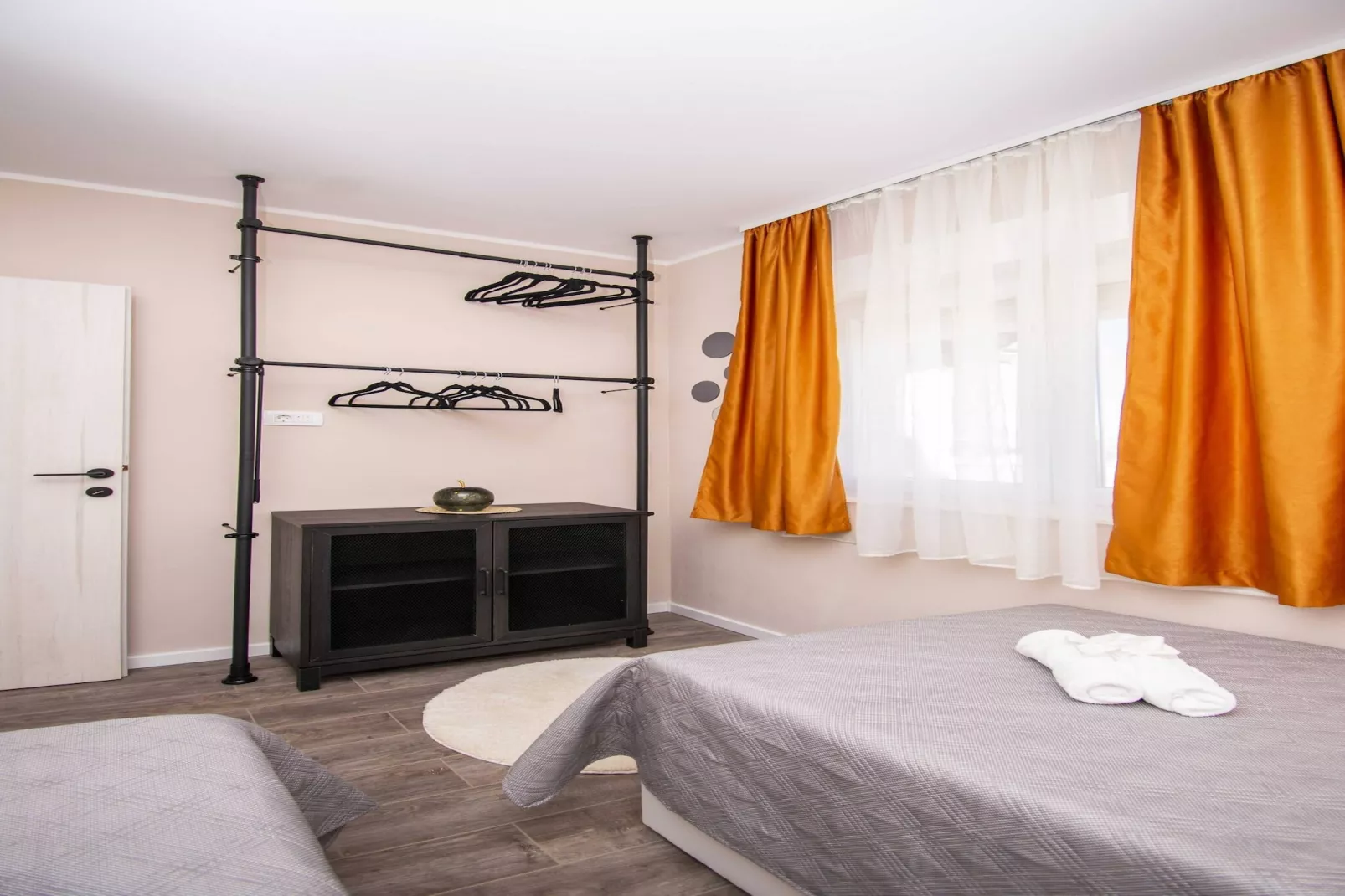 Garden Boutique Apartments - Diora-Slaapkamer