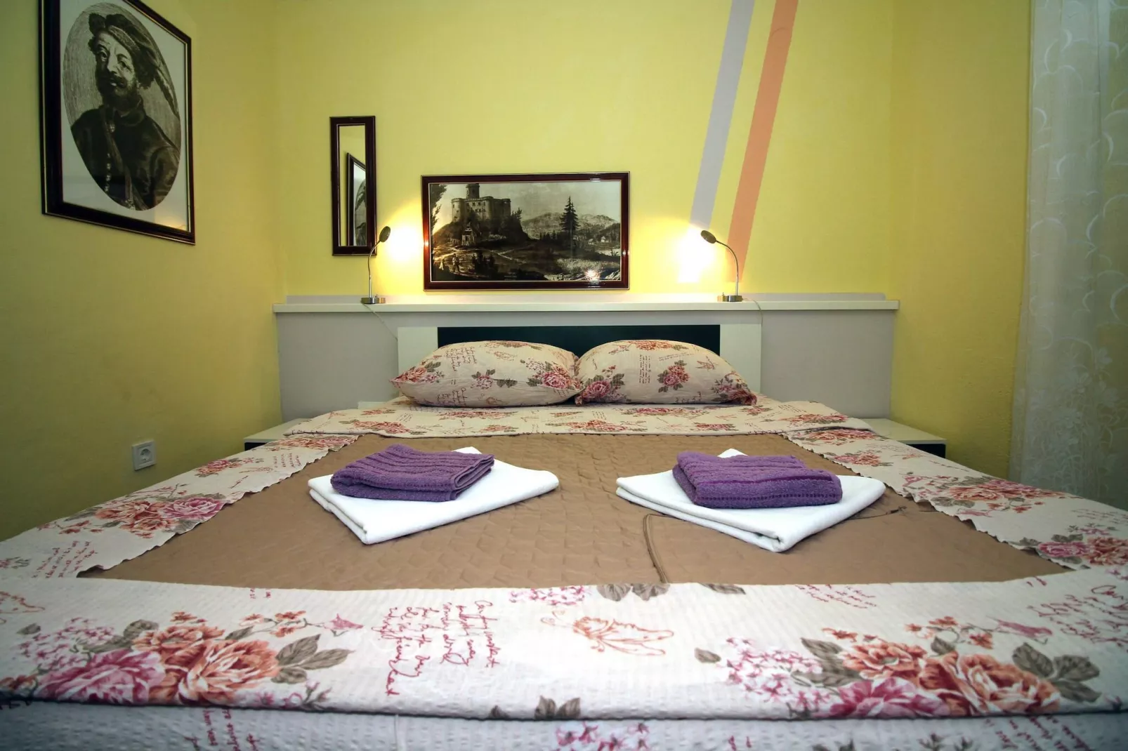 Holiday Home Serov-Slaapkamer