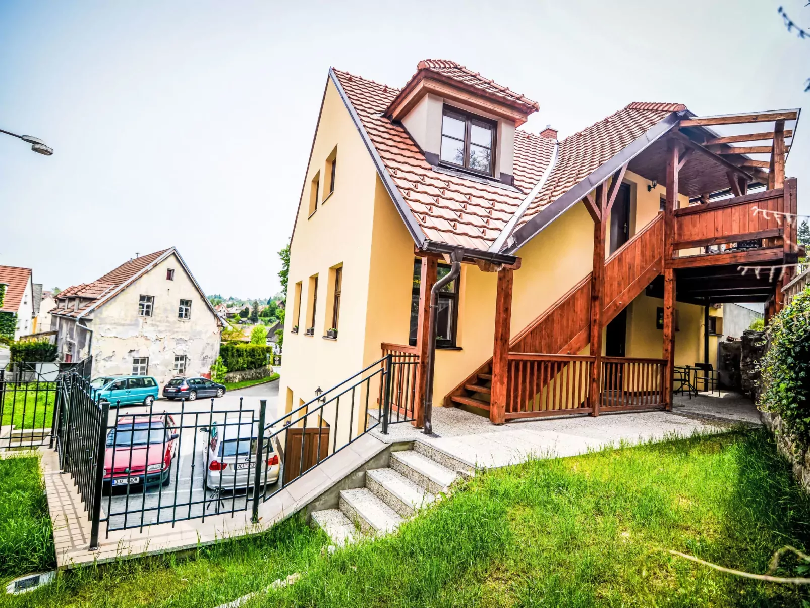 Dueta Apartment-Buiten