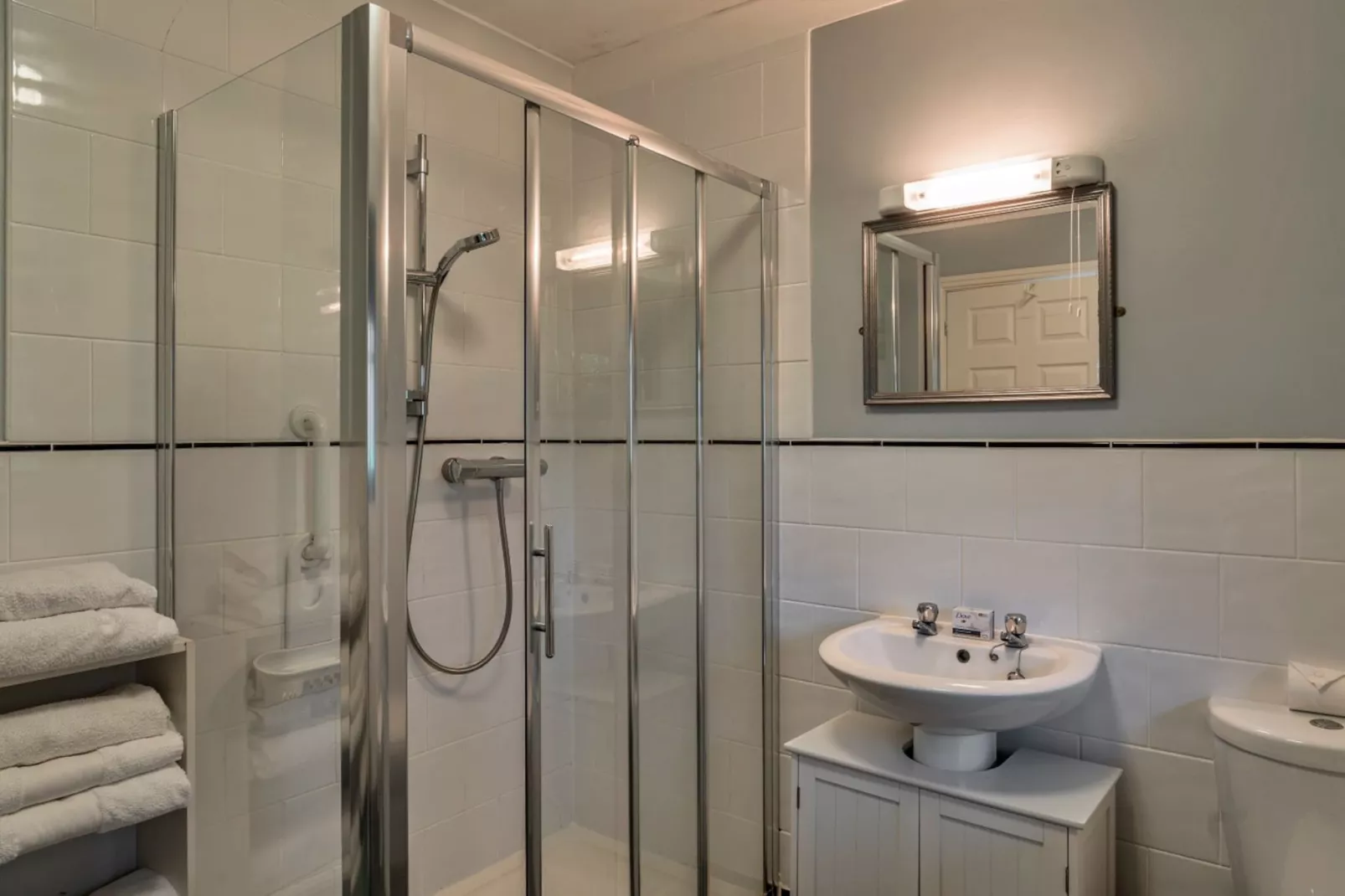 Orchard View-Badkamer