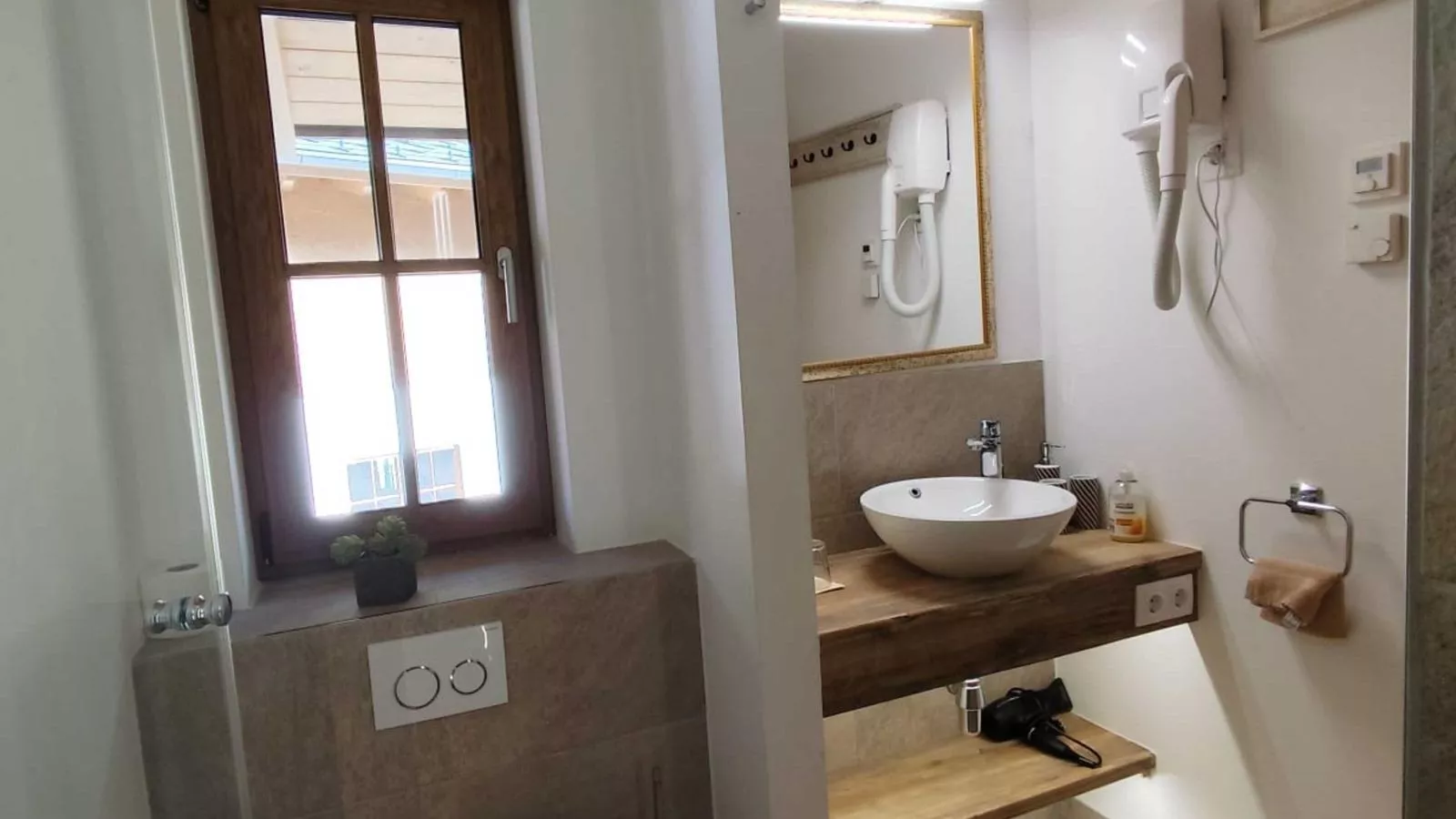 Liftblick Rauris-Badkamer