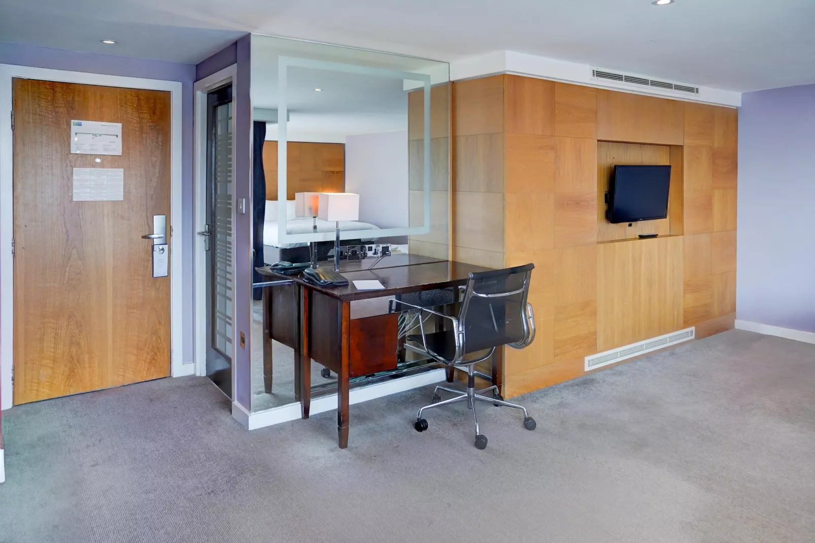Belvilla Crewe City Centre Hotel Sta Twin-Parkfaciliteiten