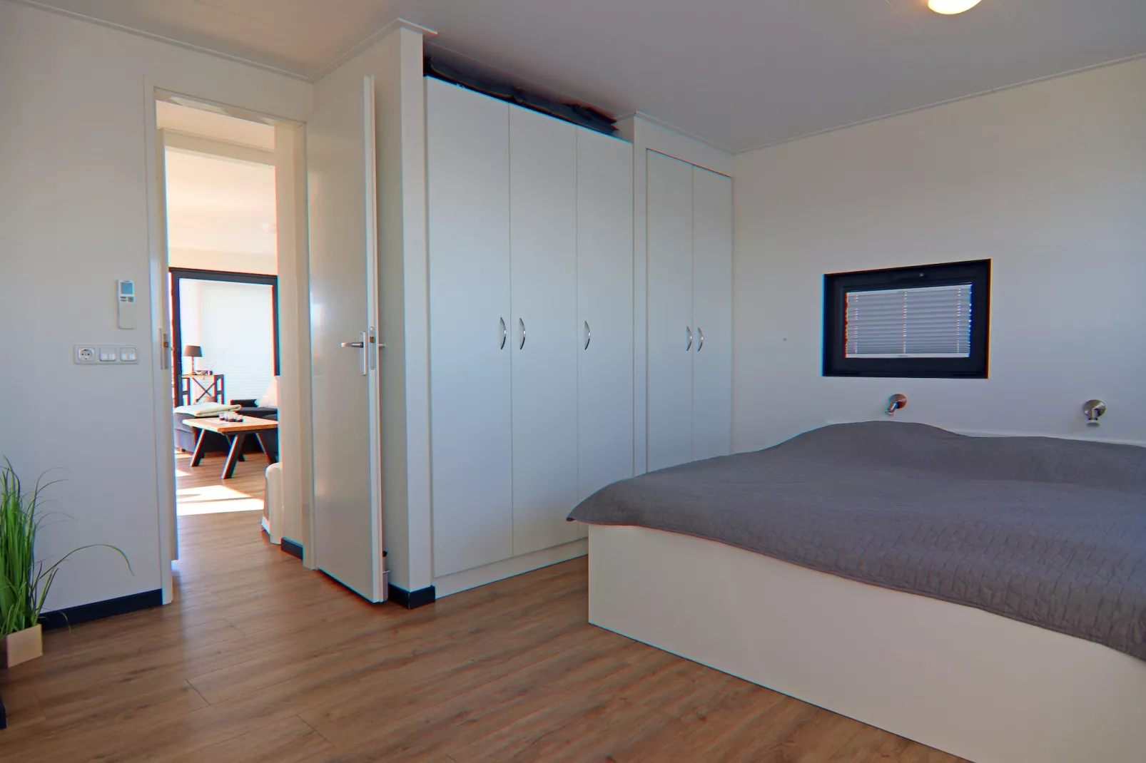 Hausboot Family & Friends mit Hund LP 10 / 1-2 Personen-Slaapkamer